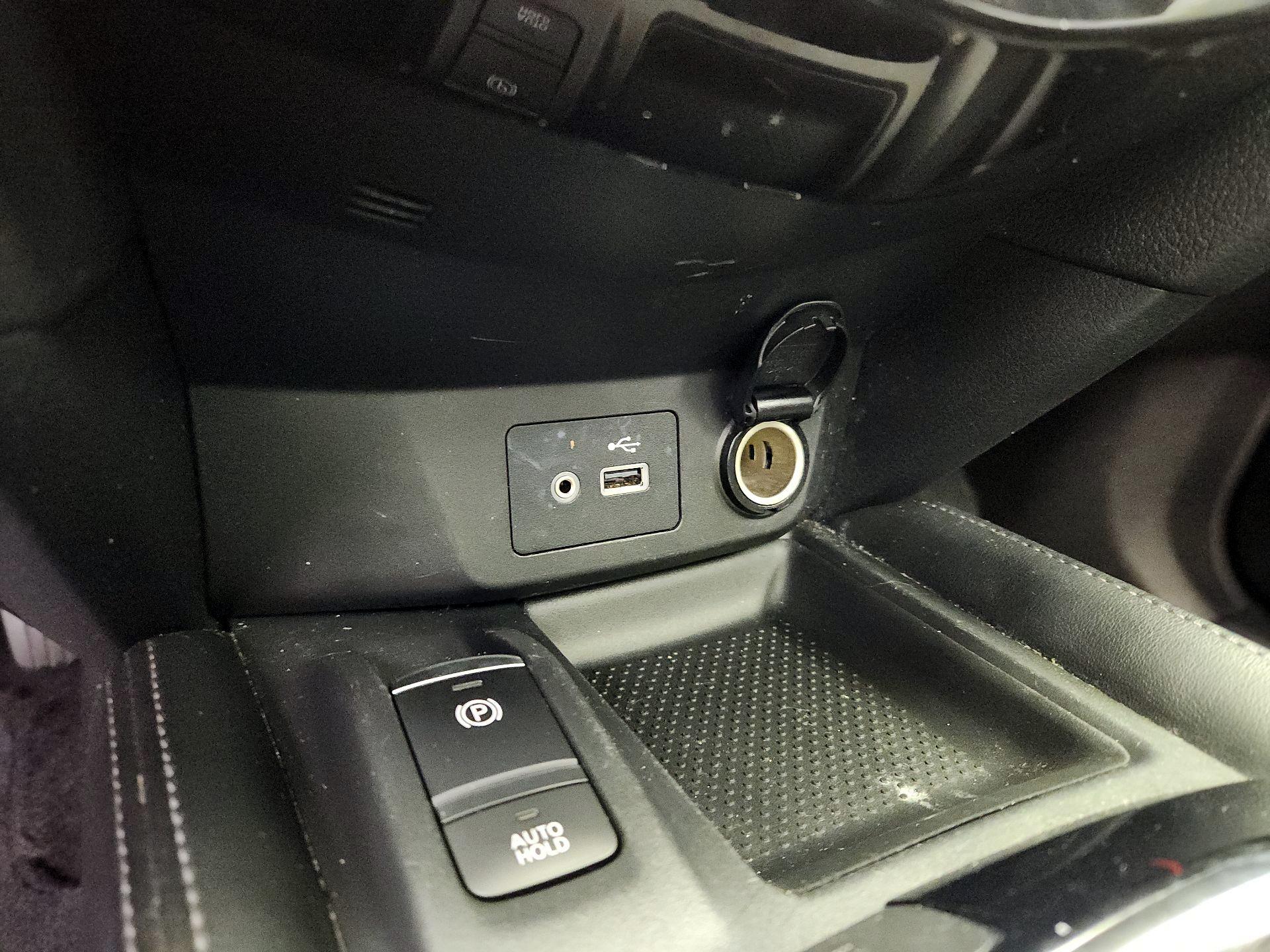 Thumbnail: 2019 Nissan Rogue - 19