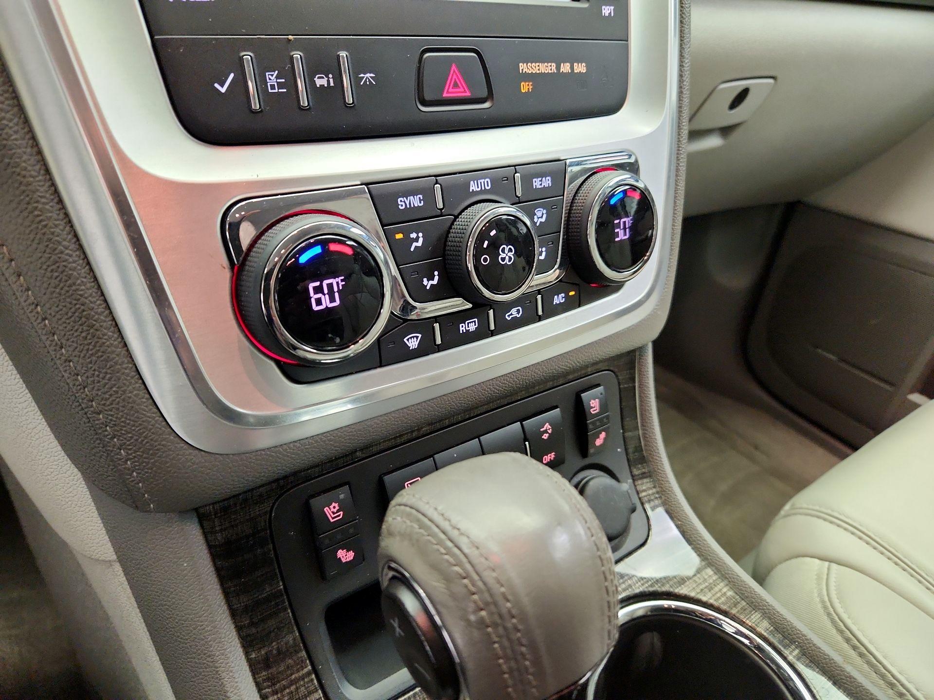 Thumbnail: 2014 GMC Acadia - 17