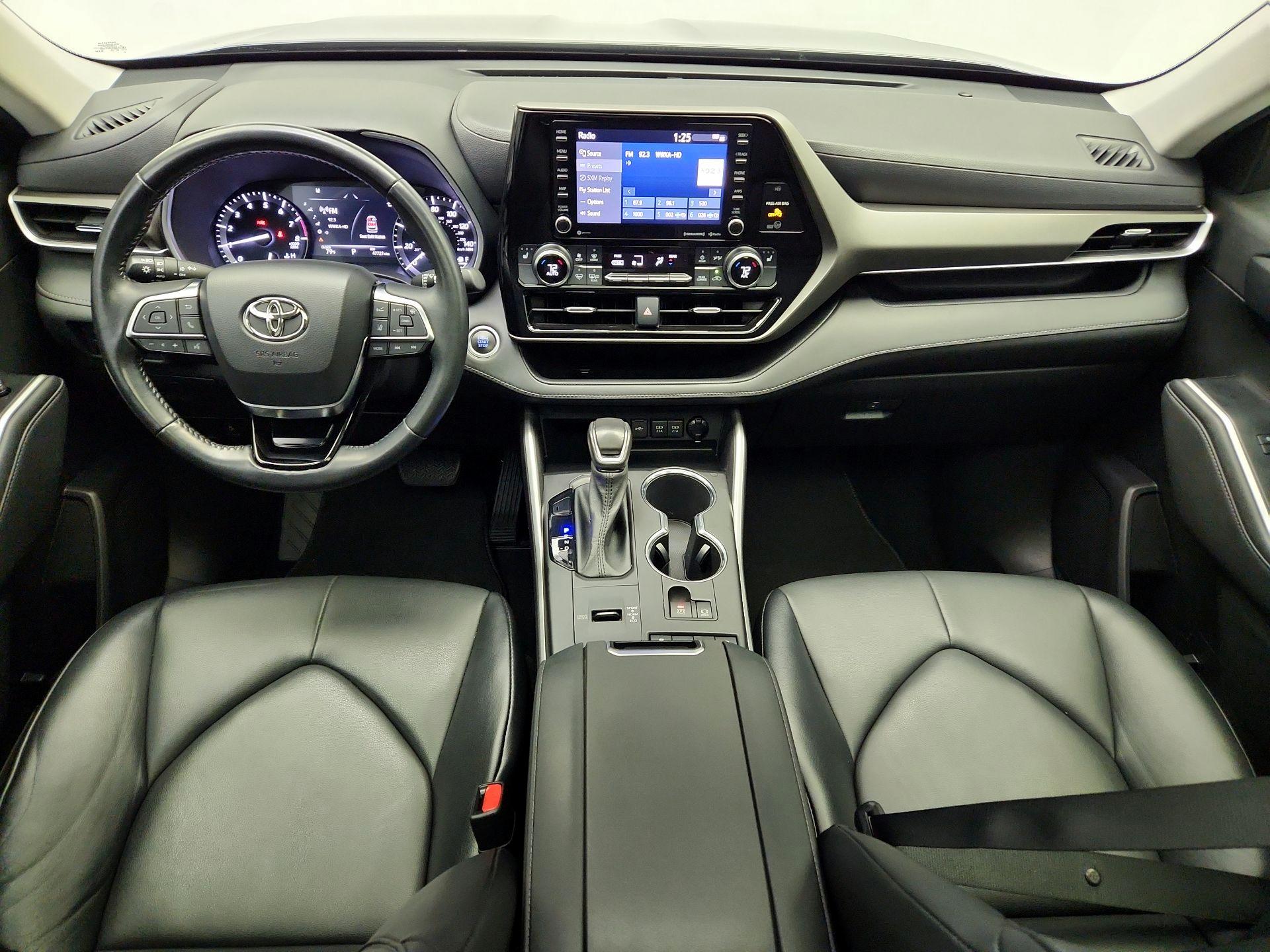 Thumbnail: 2021 Toyota Highlander - 9