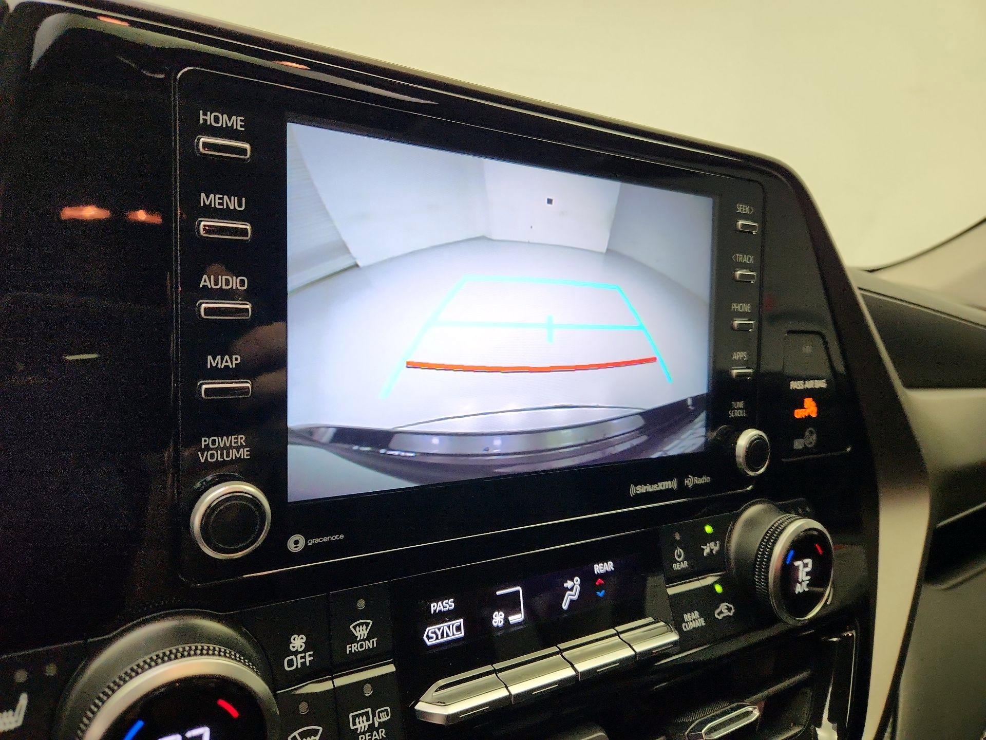 Thumbnail: 2021 Toyota Highlander - 14