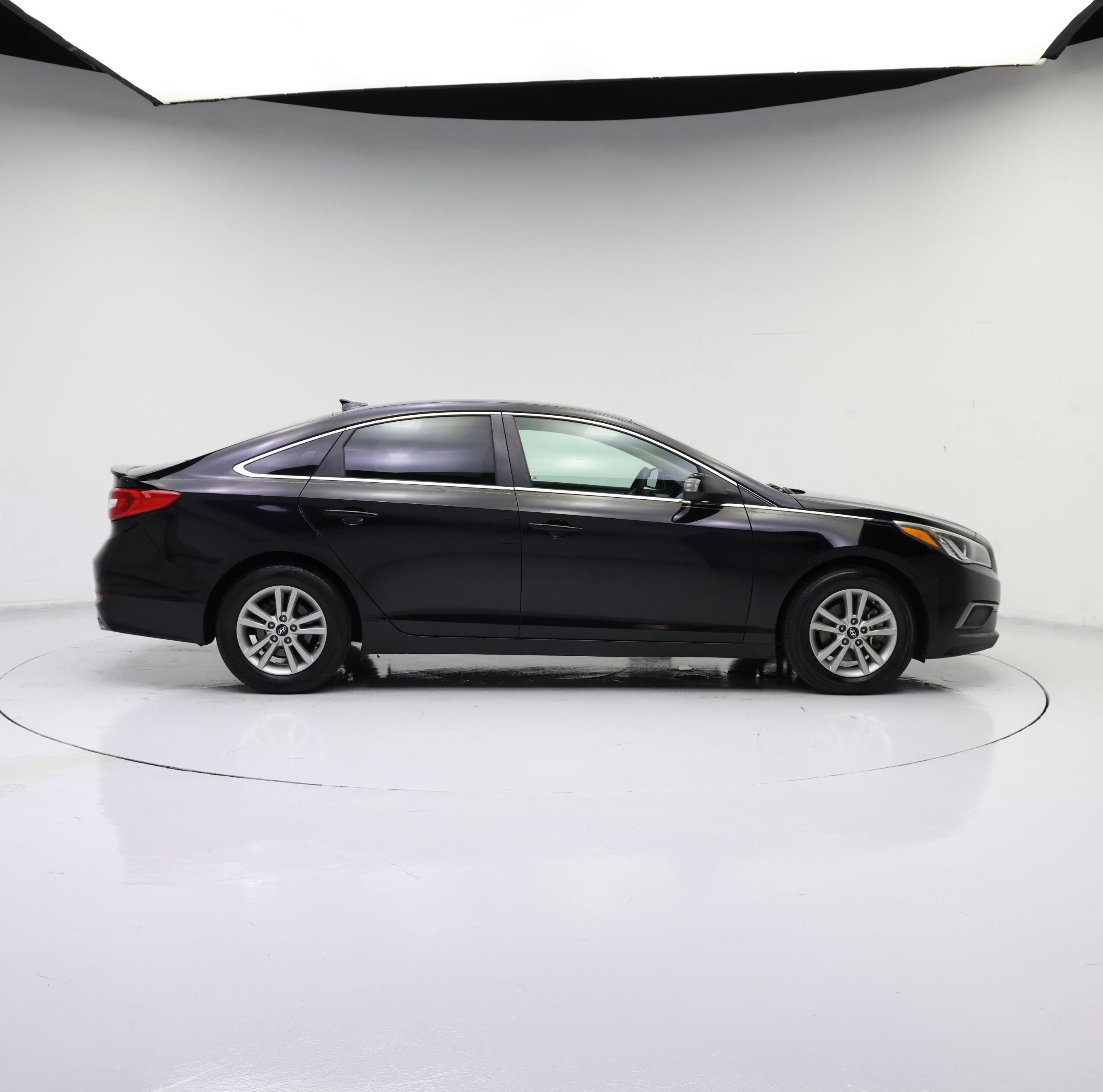 Thumbnail: 2016 Hyundai Sonata - 7