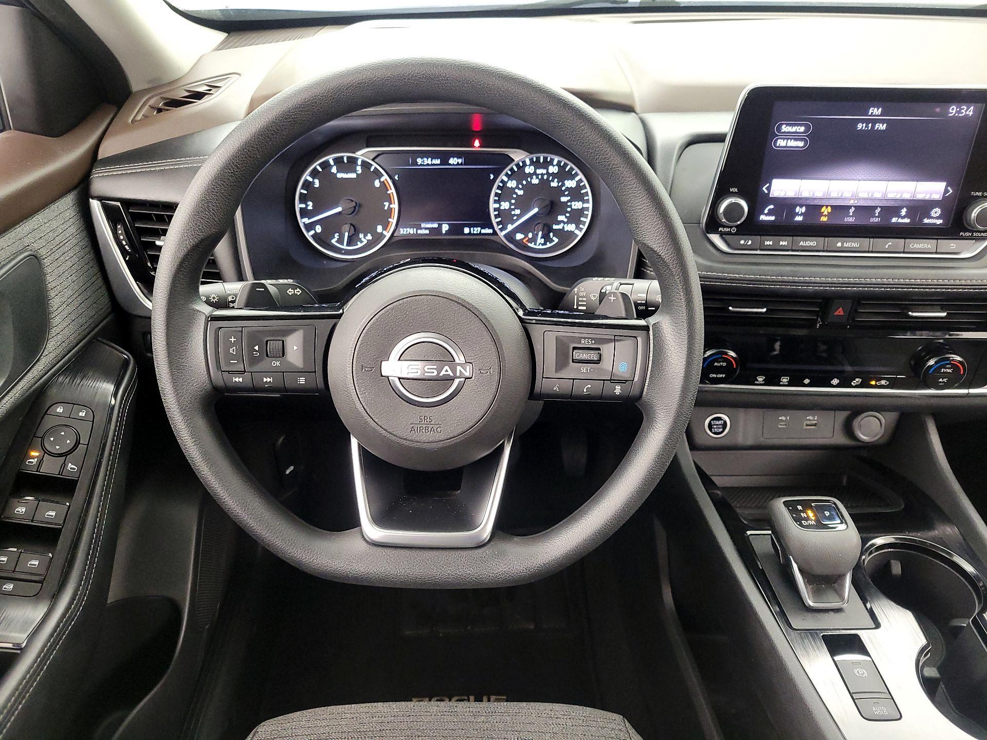 Thumbnail: 2022 Nissan Rogue - 10