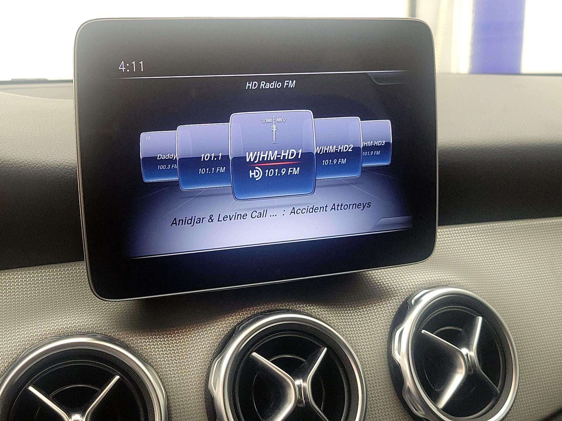 Thumbnail: 2018 Mercedes-Benz GLA - 15