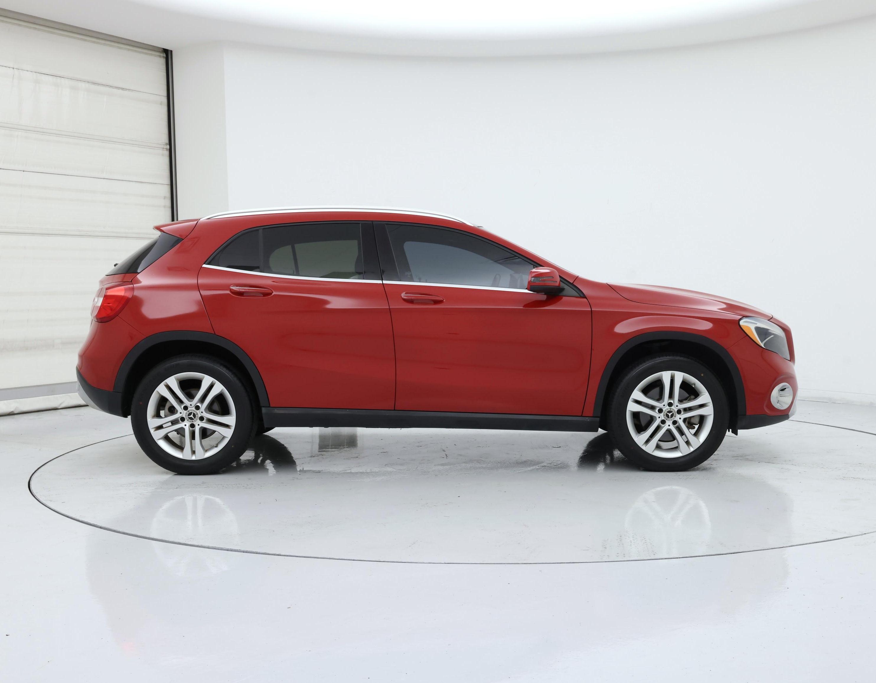 Thumbnail: 2018 Mercedes-Benz GLA - 7