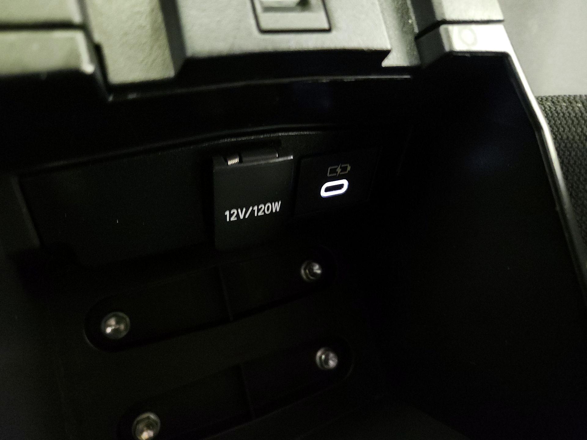 Thumbnail: 2025 Toyota Corolla - 19