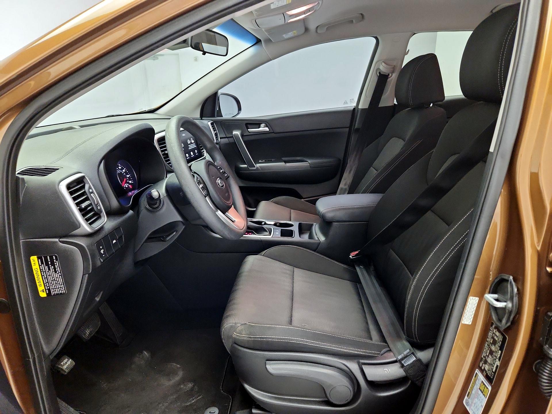 Thumbnail: 2020 Kia Sportage - 11