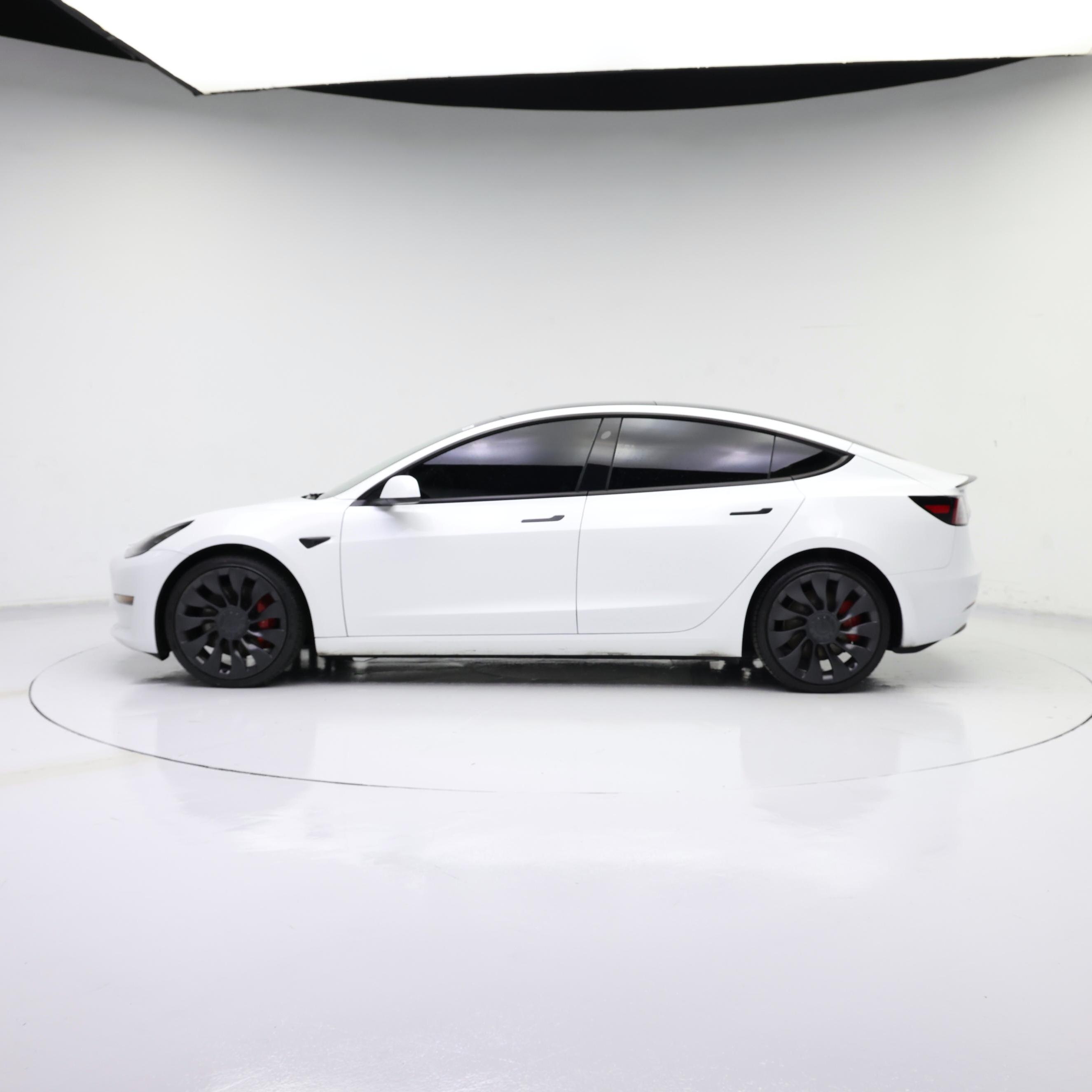 Thumbnail: 2023 Tesla Model 3 - 3