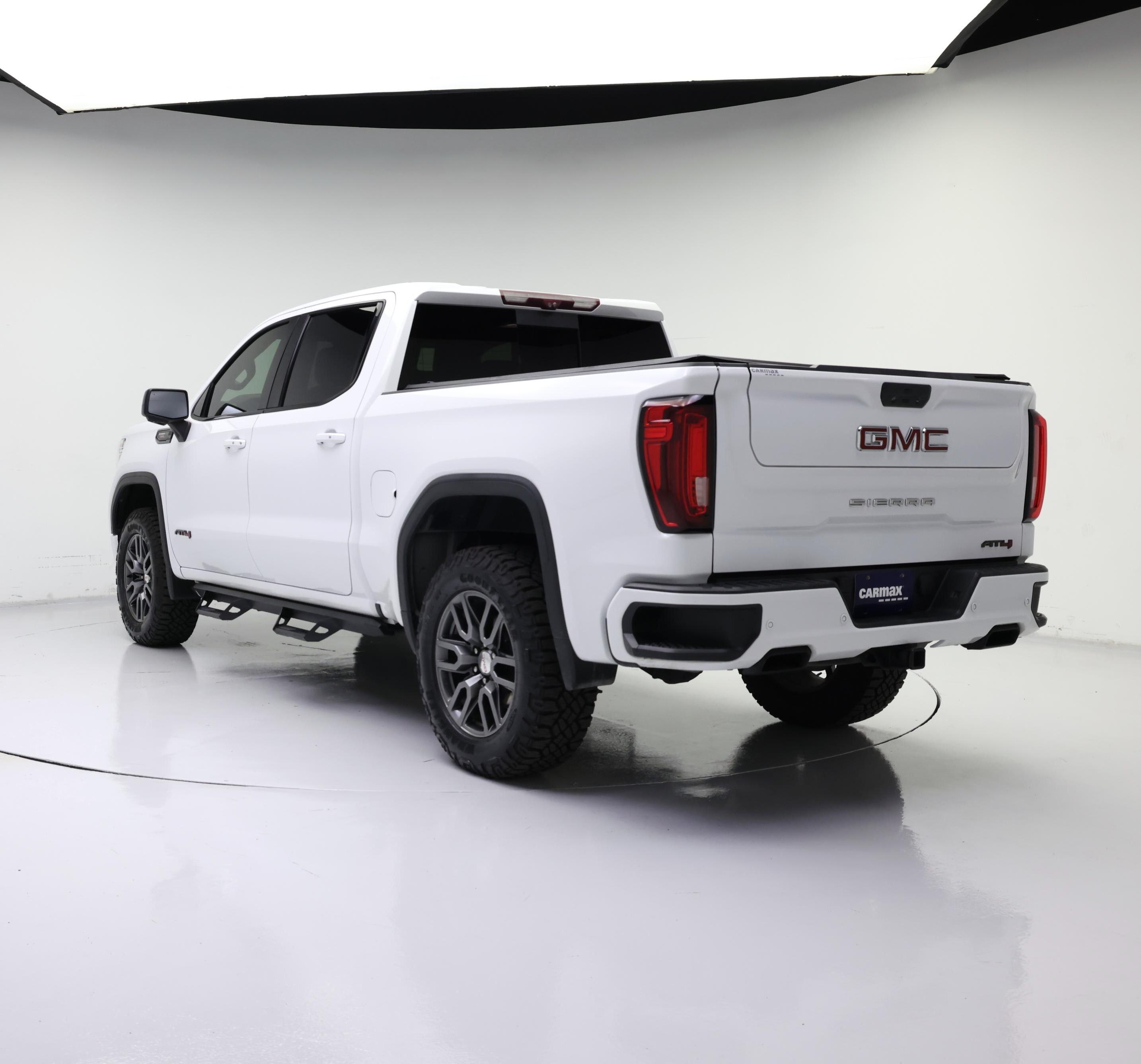 Thumbnail: 2023 GMC Sierra 1500 - 2