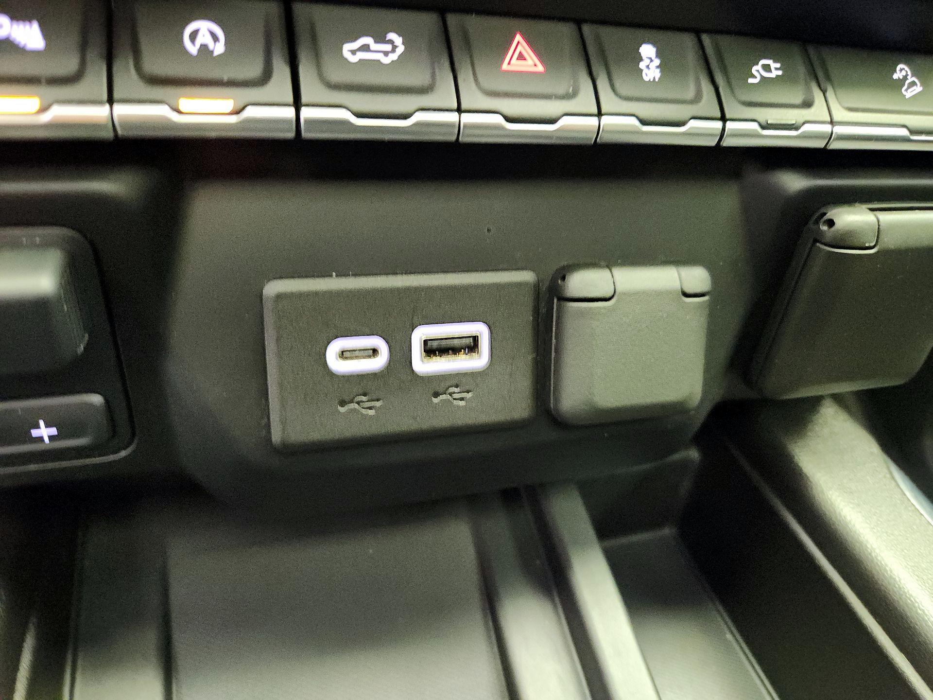 Thumbnail: 2023 GMC Sierra 1500 - 19