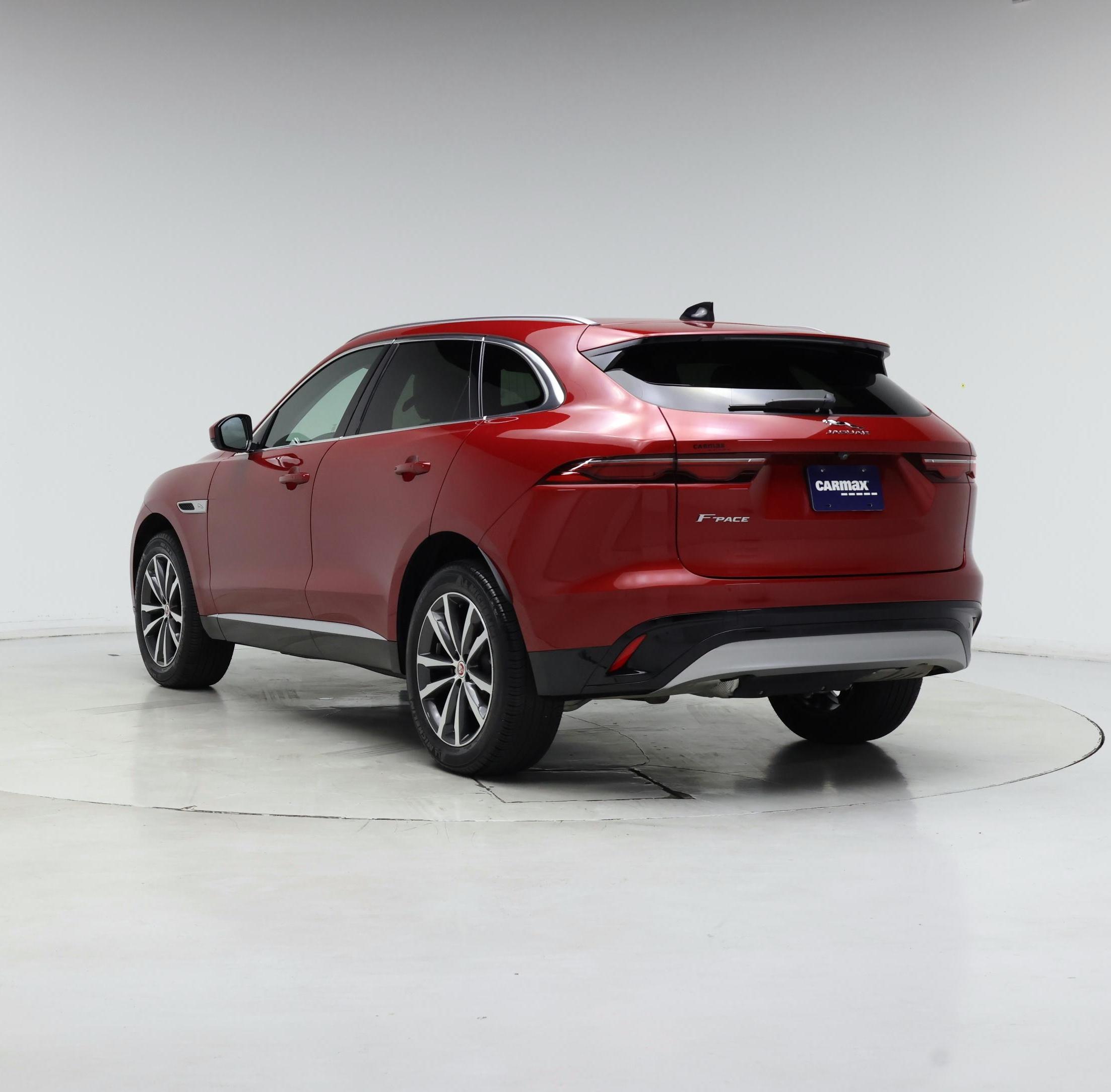 Thumbnail: 2022 Jaguar F-Pace - 2