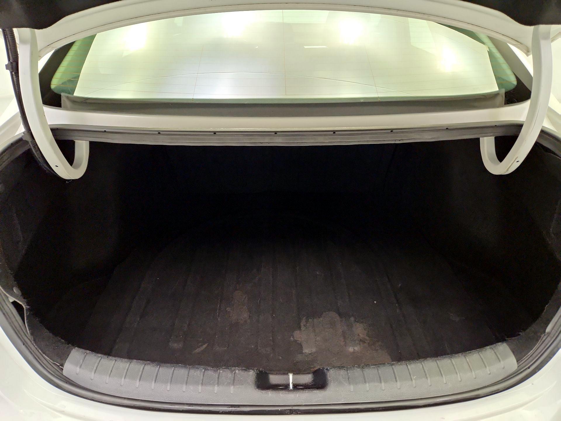 Thumbnail: 2022 Kia Forte - 20