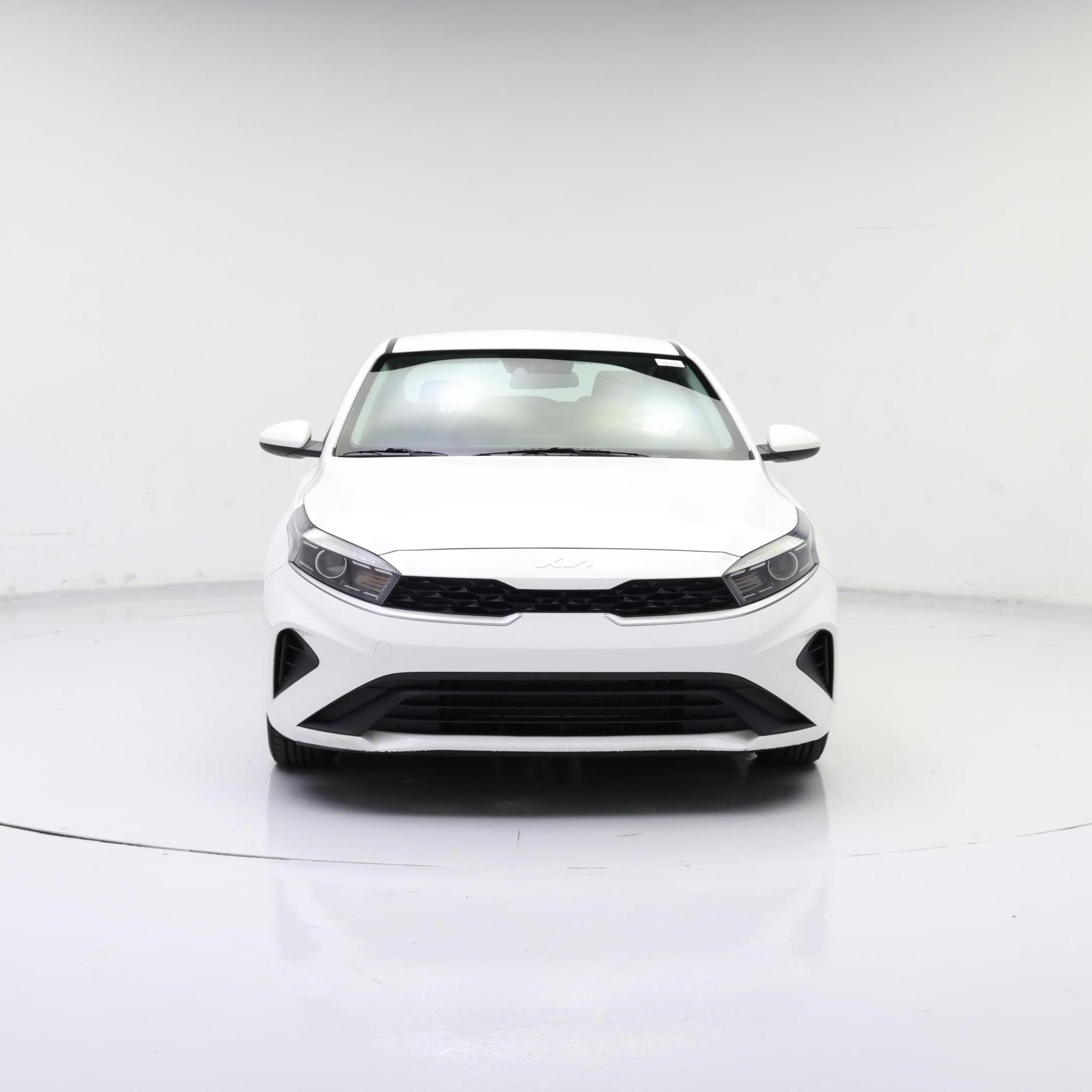 Thumbnail: 2022 Kia Forte - 5