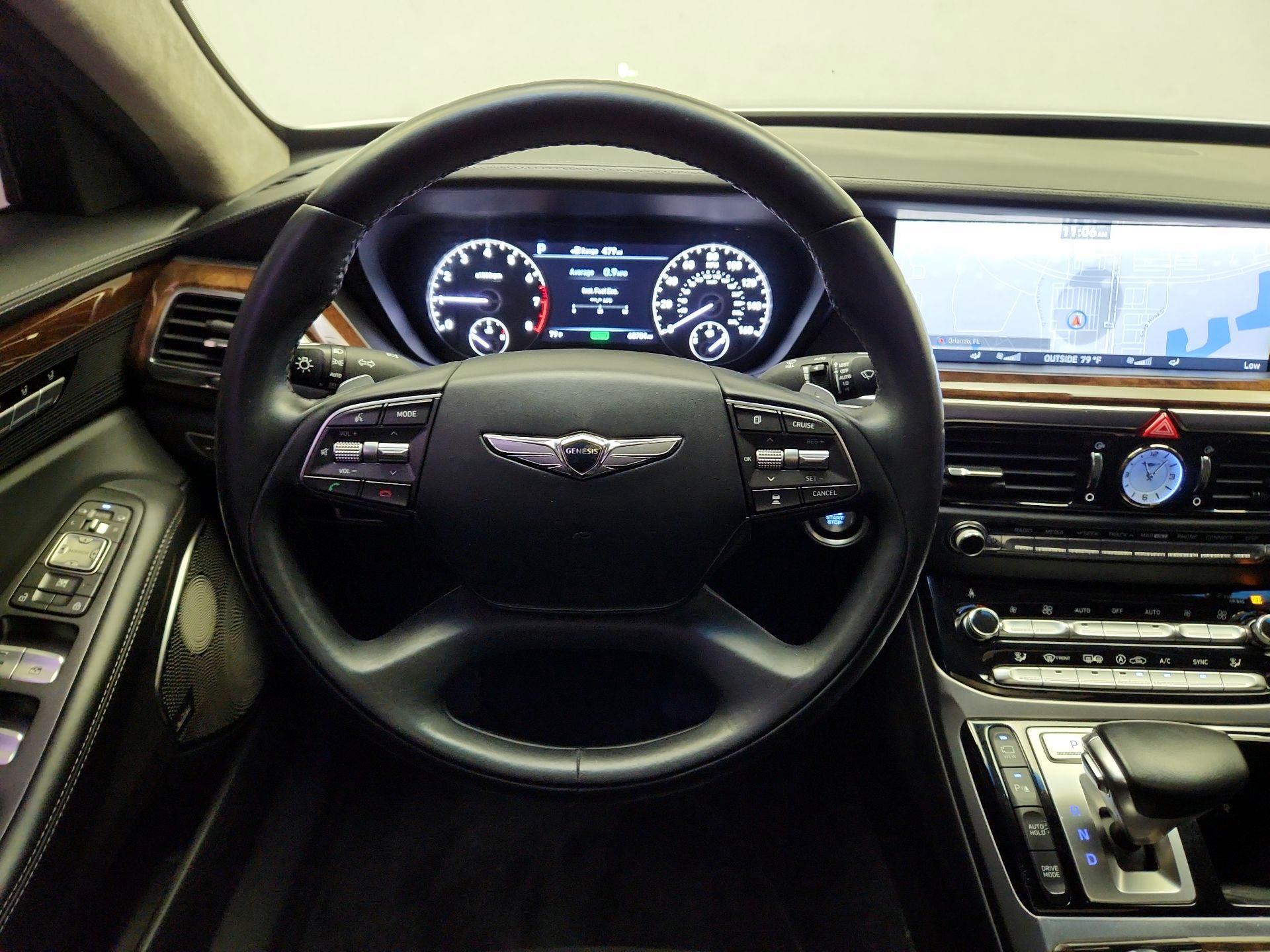 Thumbnail: 2019 Genesis G90 - 10