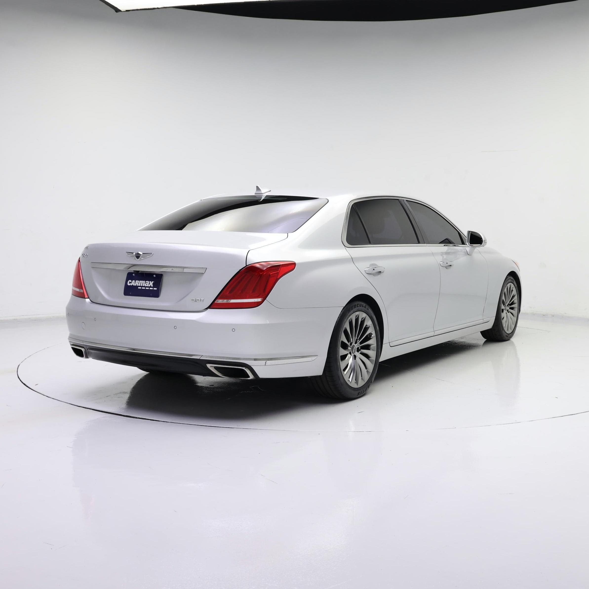 Thumbnail: 2019 Genesis G90 - 8