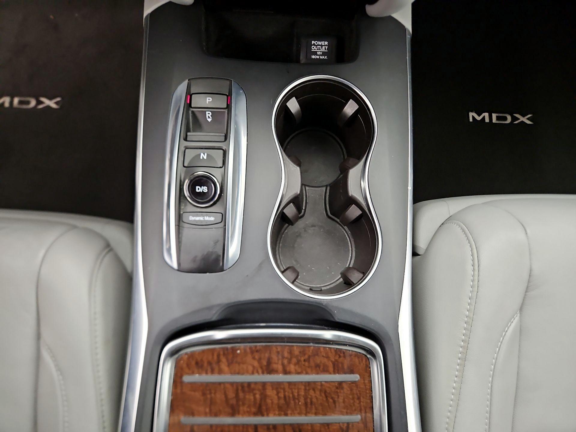 Thumbnail: 2017 Acura MDX - 17