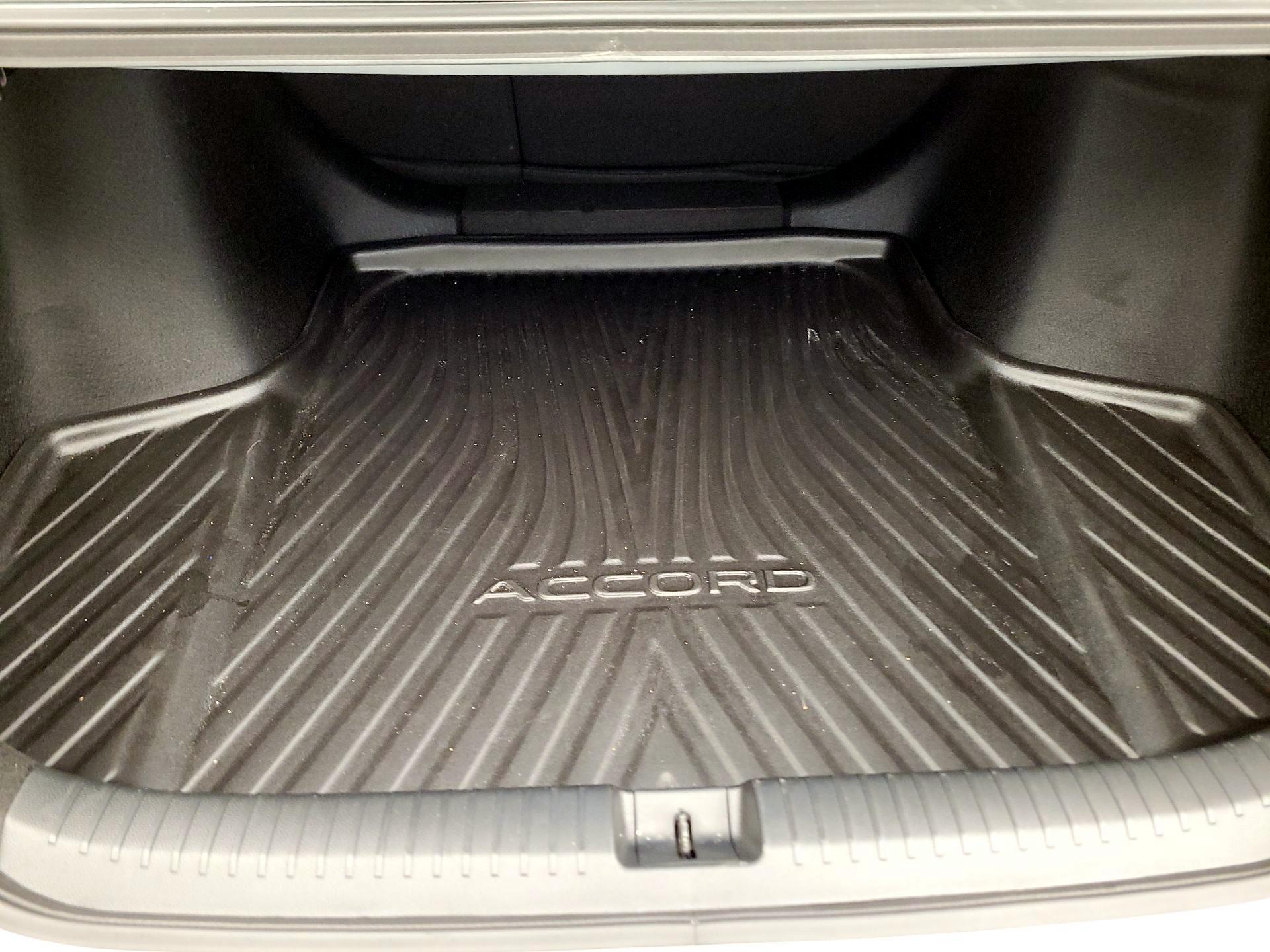 Thumbnail: 2024 Honda Accord - 19