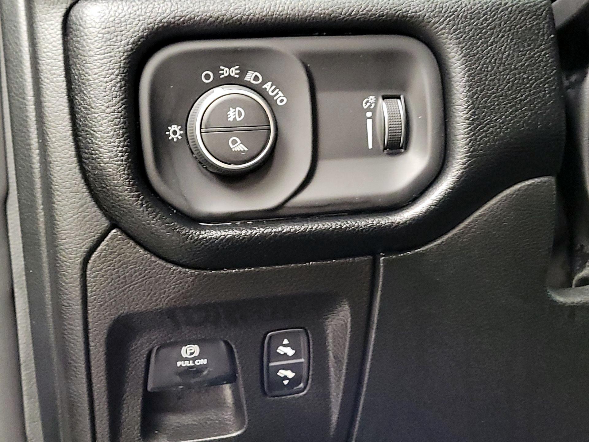 Thumbnail: 2022 RAM 1500 - 13