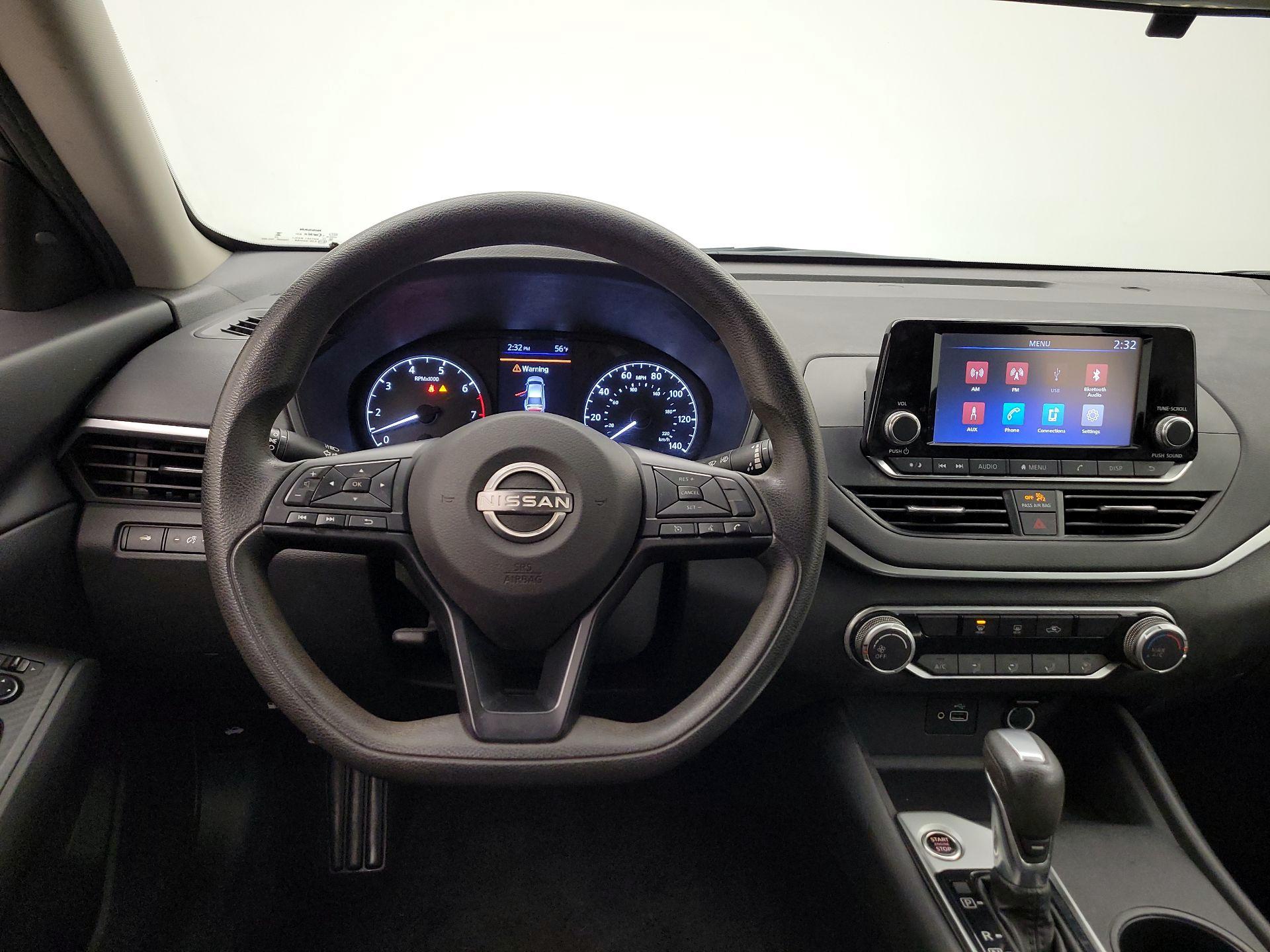 Thumbnail: 2023 Nissan Altima - 9