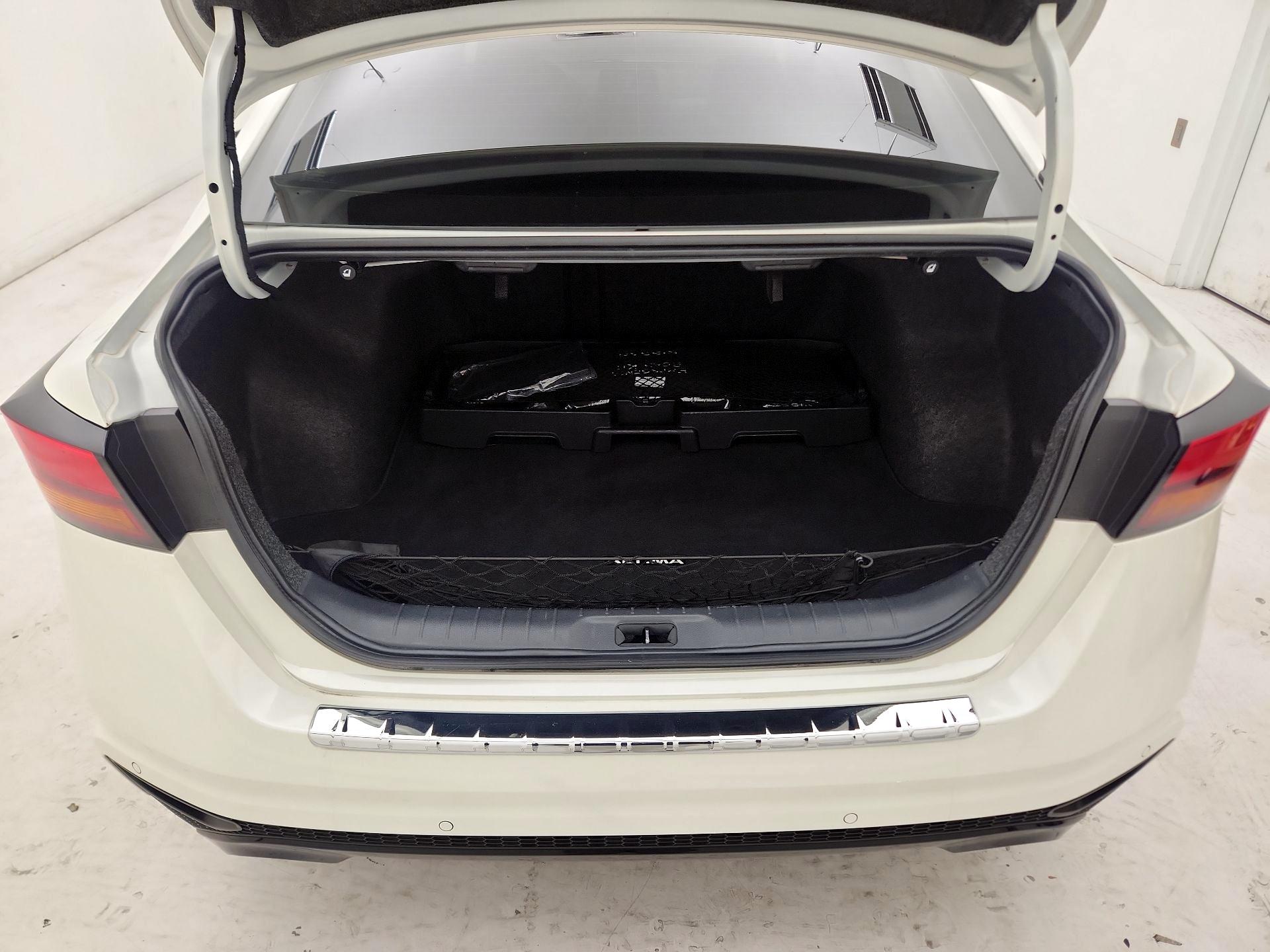 Thumbnail: 2023 Nissan Altima - 20