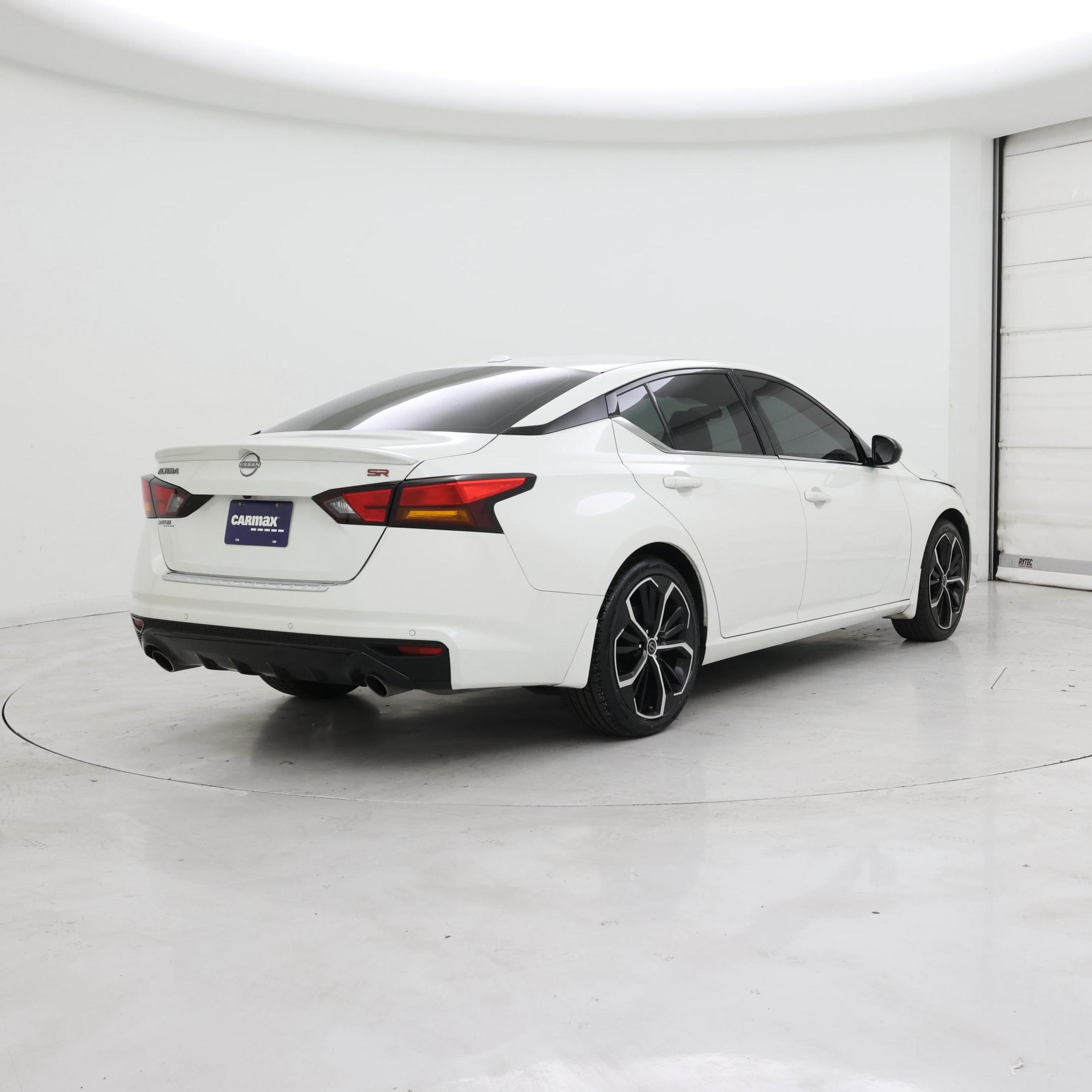 Thumbnail: 2023 Nissan Altima - 8