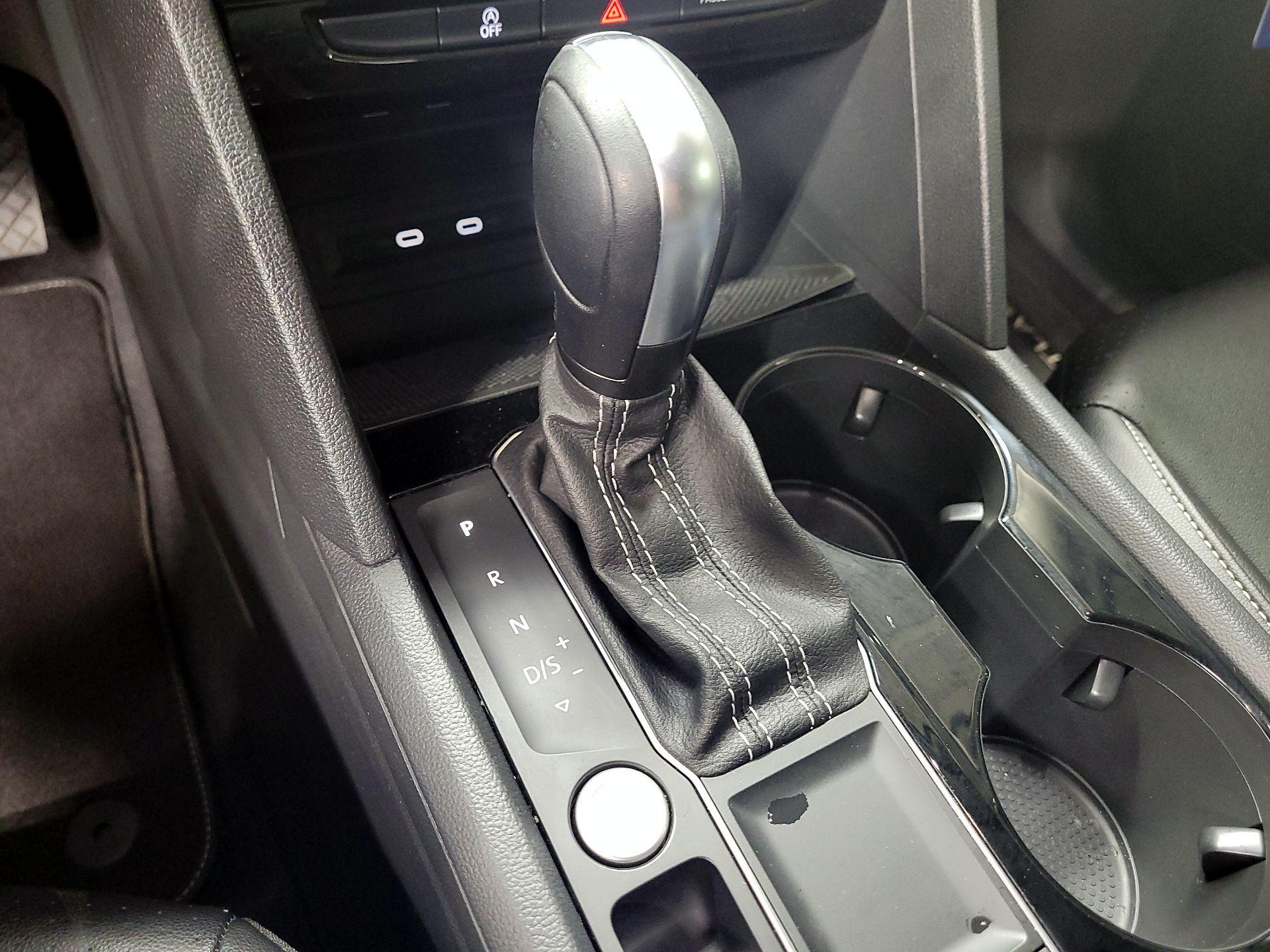 Thumbnail: 2023 Volkswagen Atlas - 15