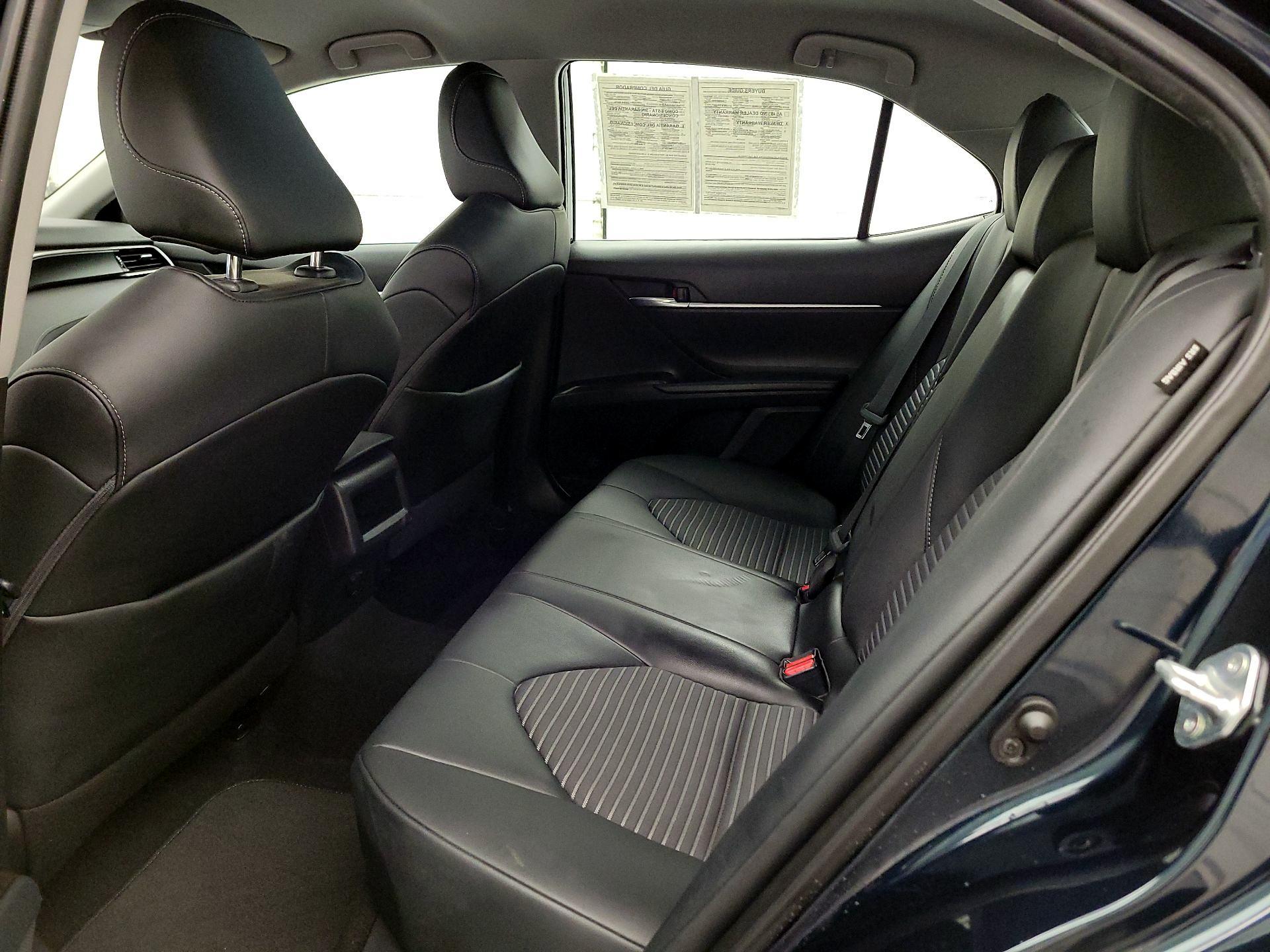 Thumbnail: 2021 Toyota Camry - 19