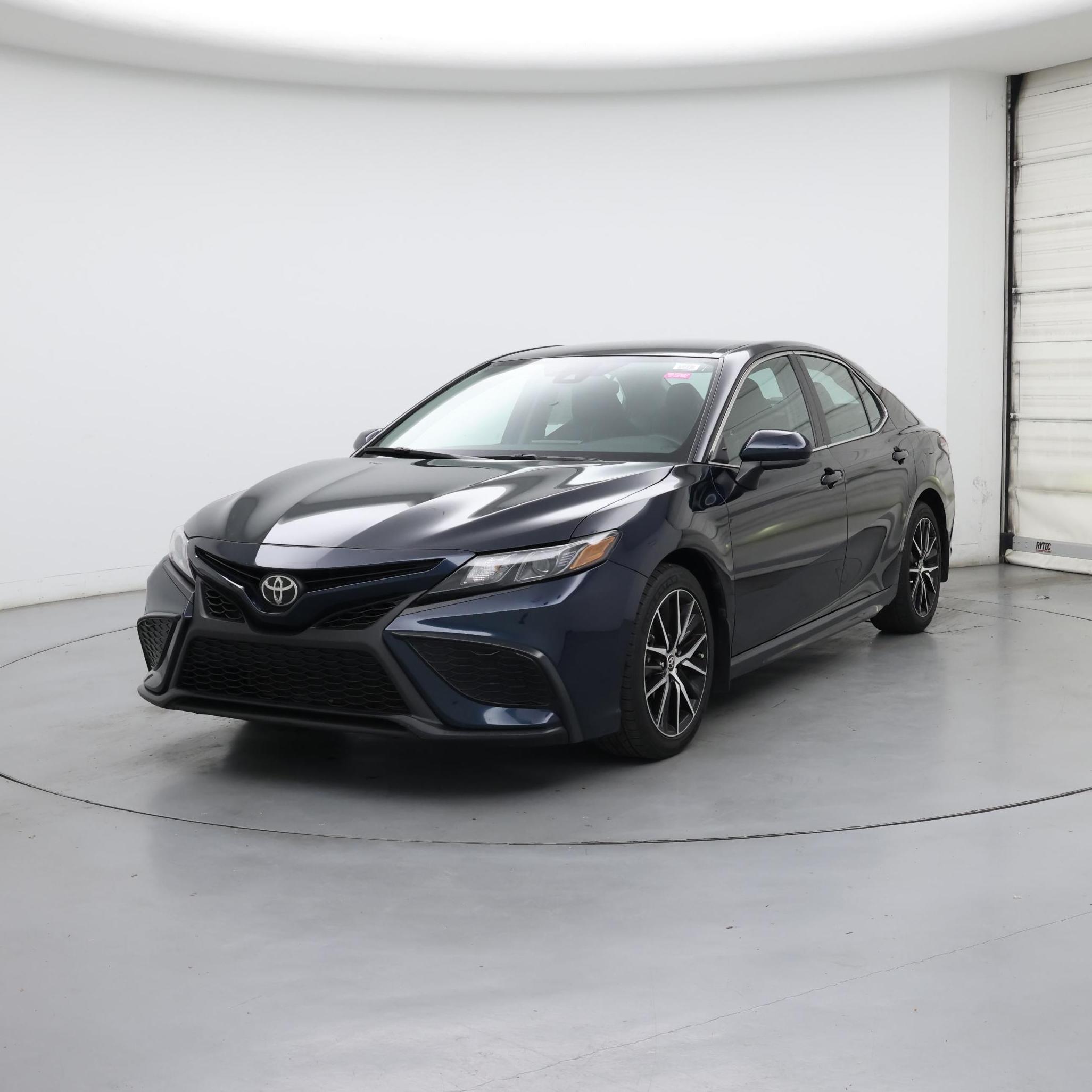 Thumbnail: 2021 Toyota Camry - 4