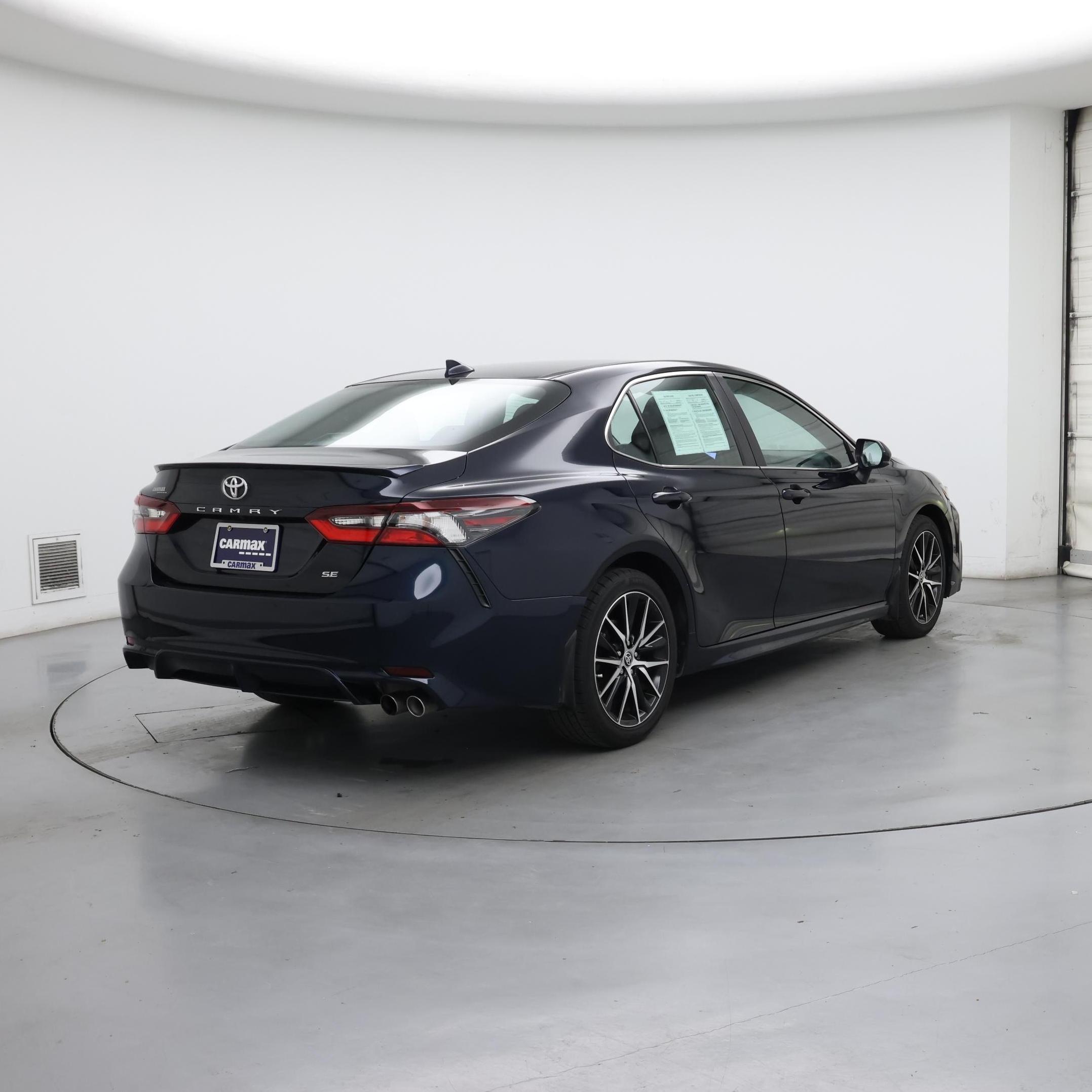 Thumbnail: 2021 Toyota Camry - 8