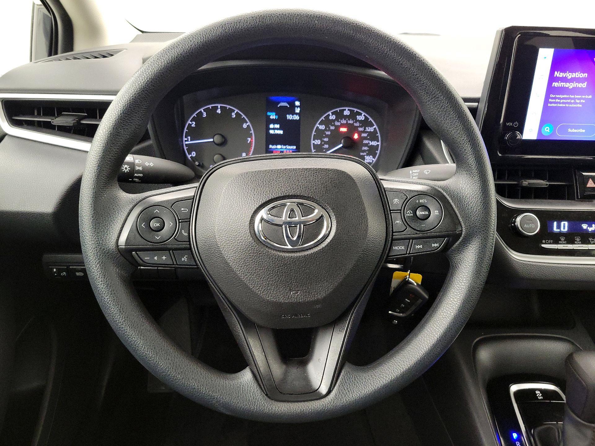 Thumbnail: 2023 Toyota Corolla - 10