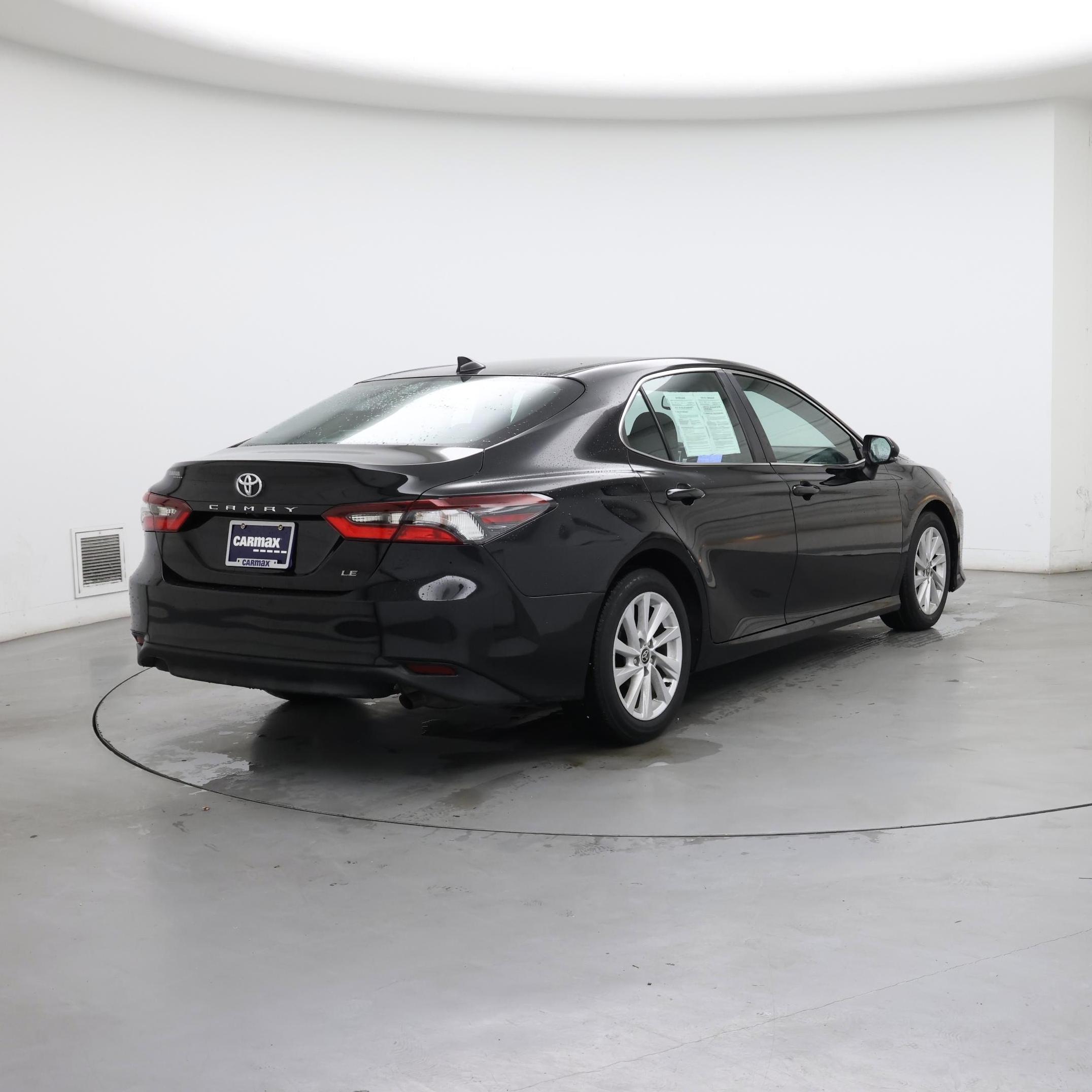 Thumbnail: 2023 Toyota Camry - 8