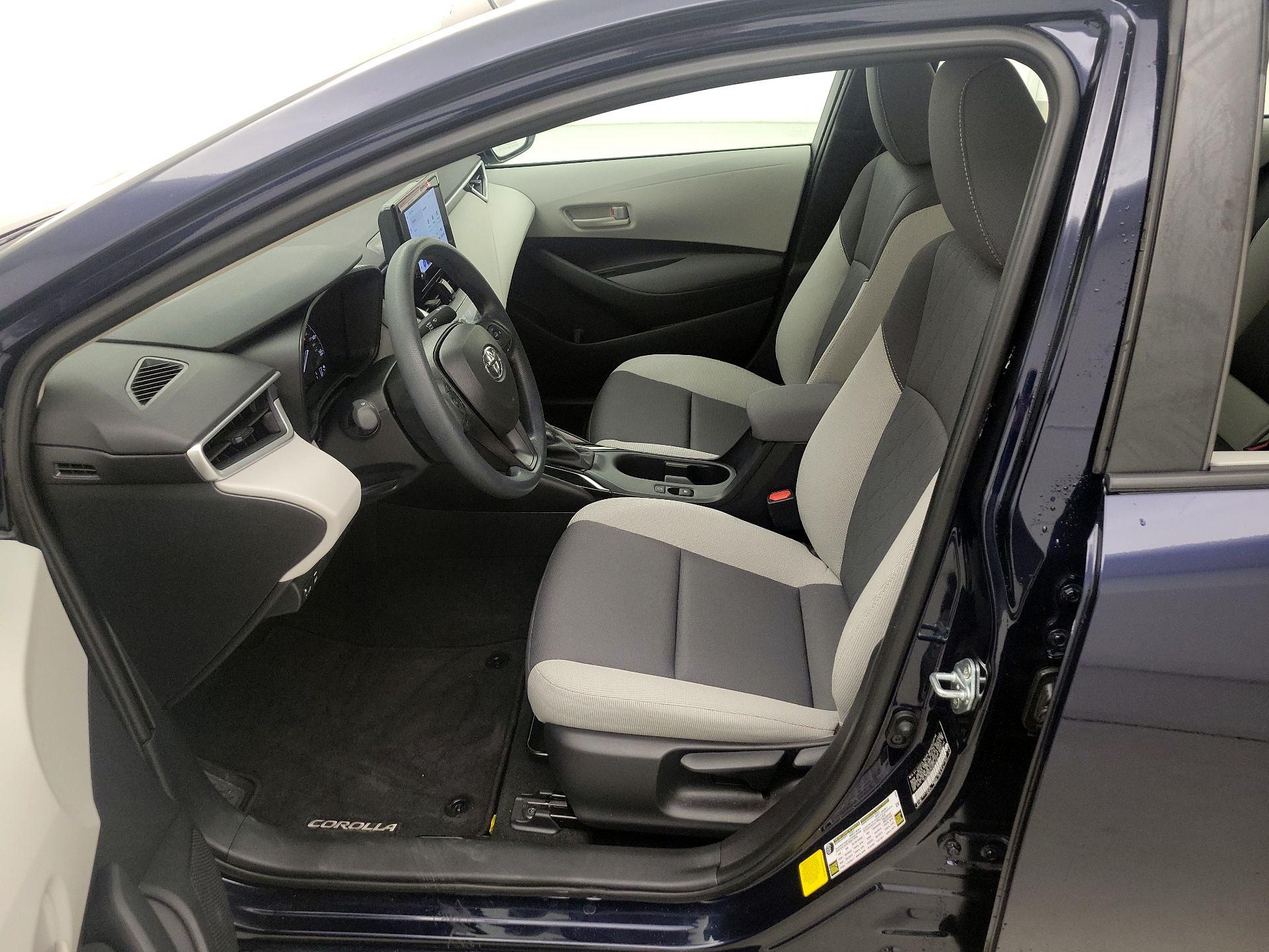Thumbnail: 2023 Toyota Corolla - 11