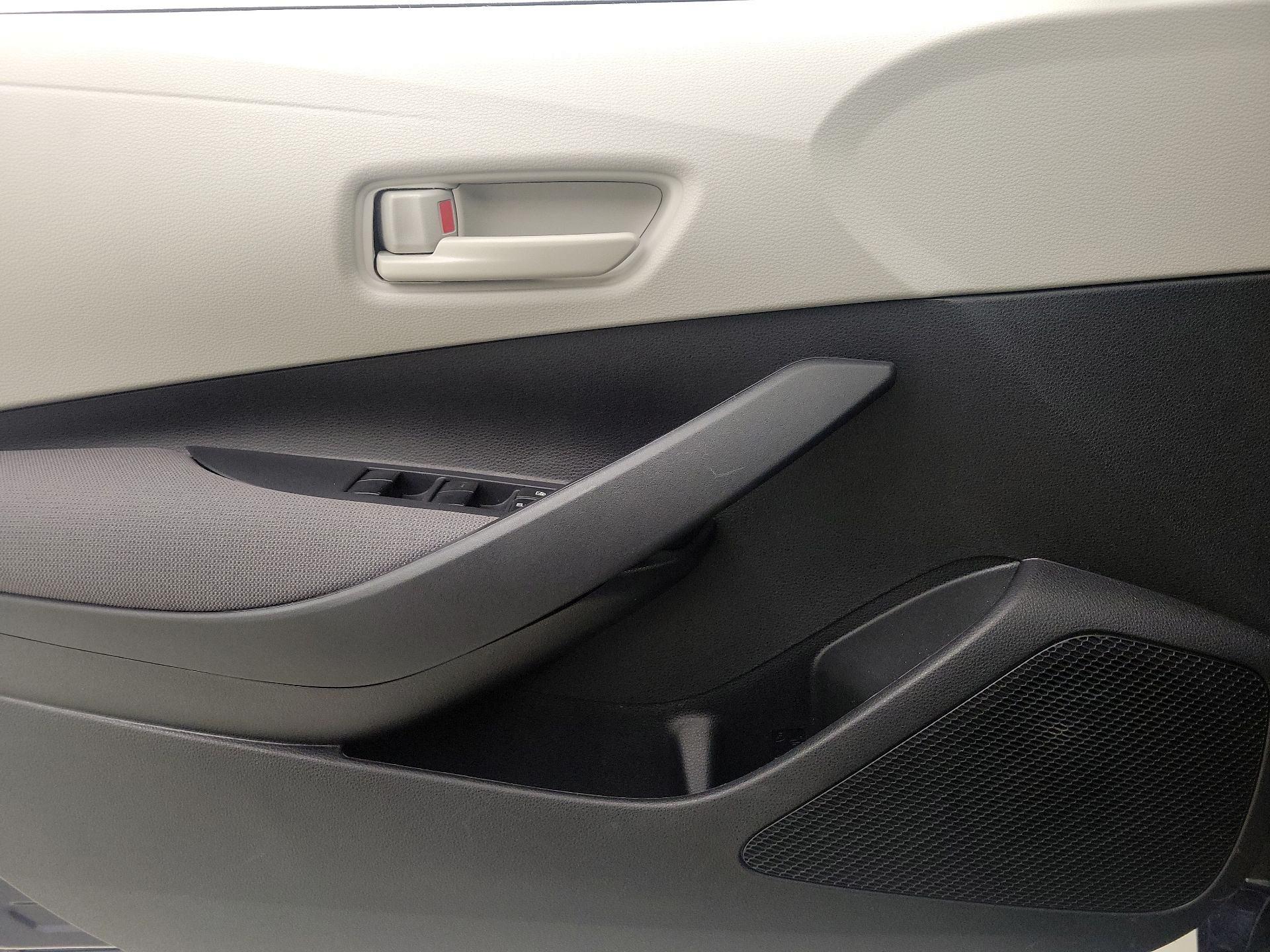 Thumbnail: 2023 Toyota Corolla - 12