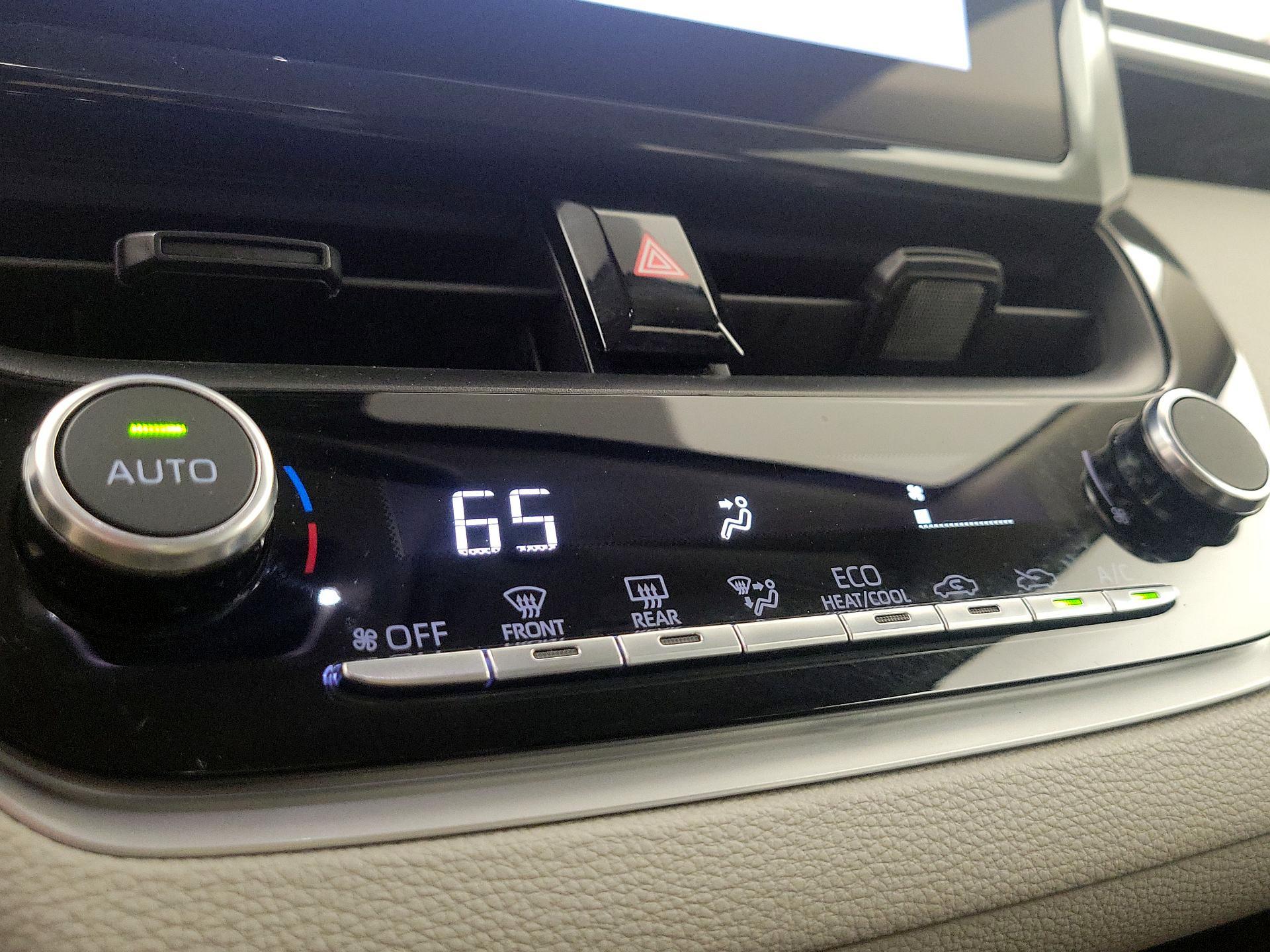 Thumbnail: 2023 Toyota Corolla - 16