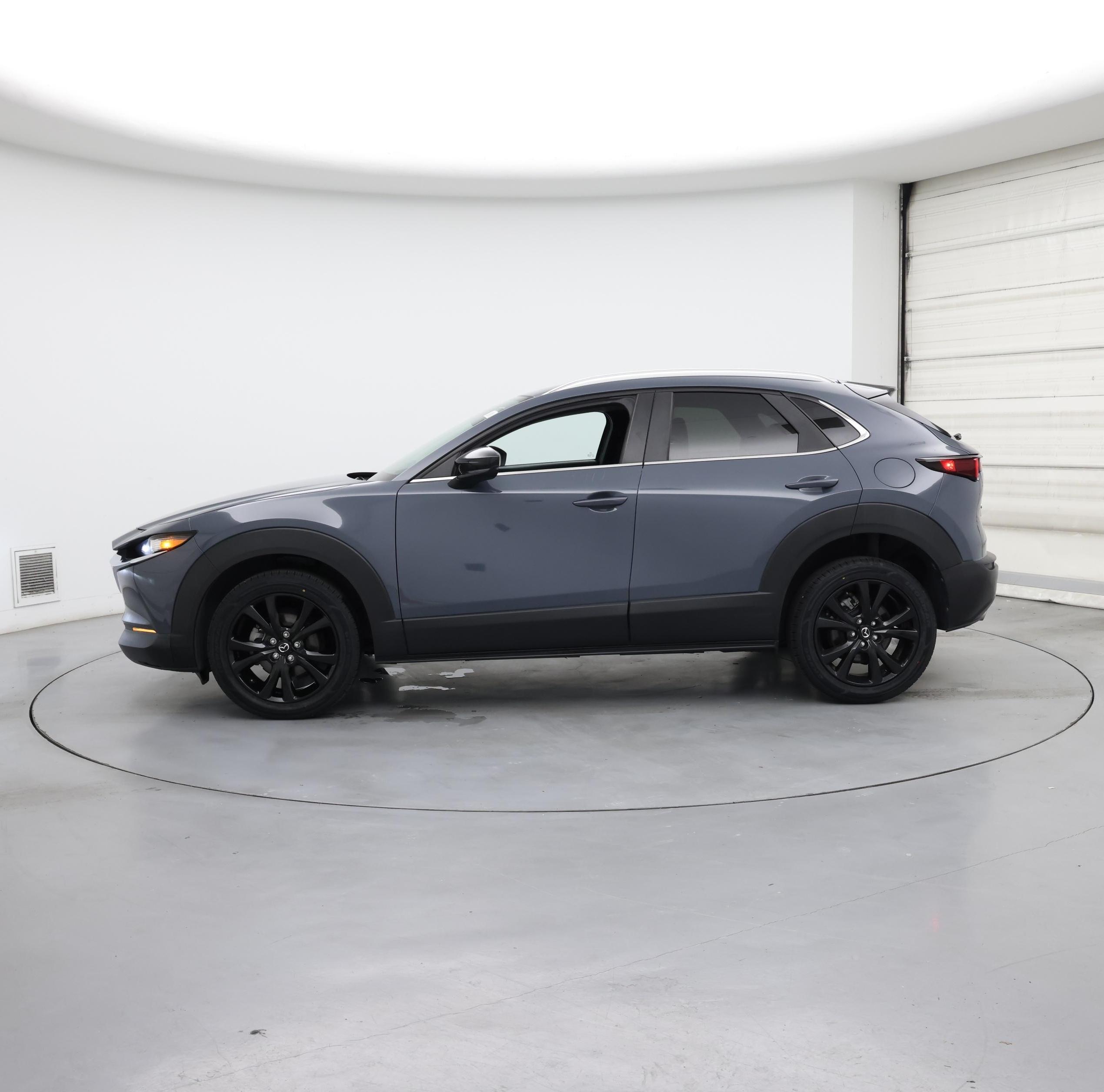 Thumbnail: 2022 Mazda CX-30 - 3