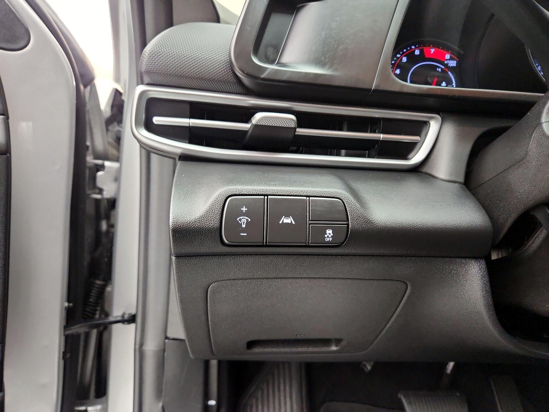 Thumbnail: 2023 Hyundai Elantra - 13