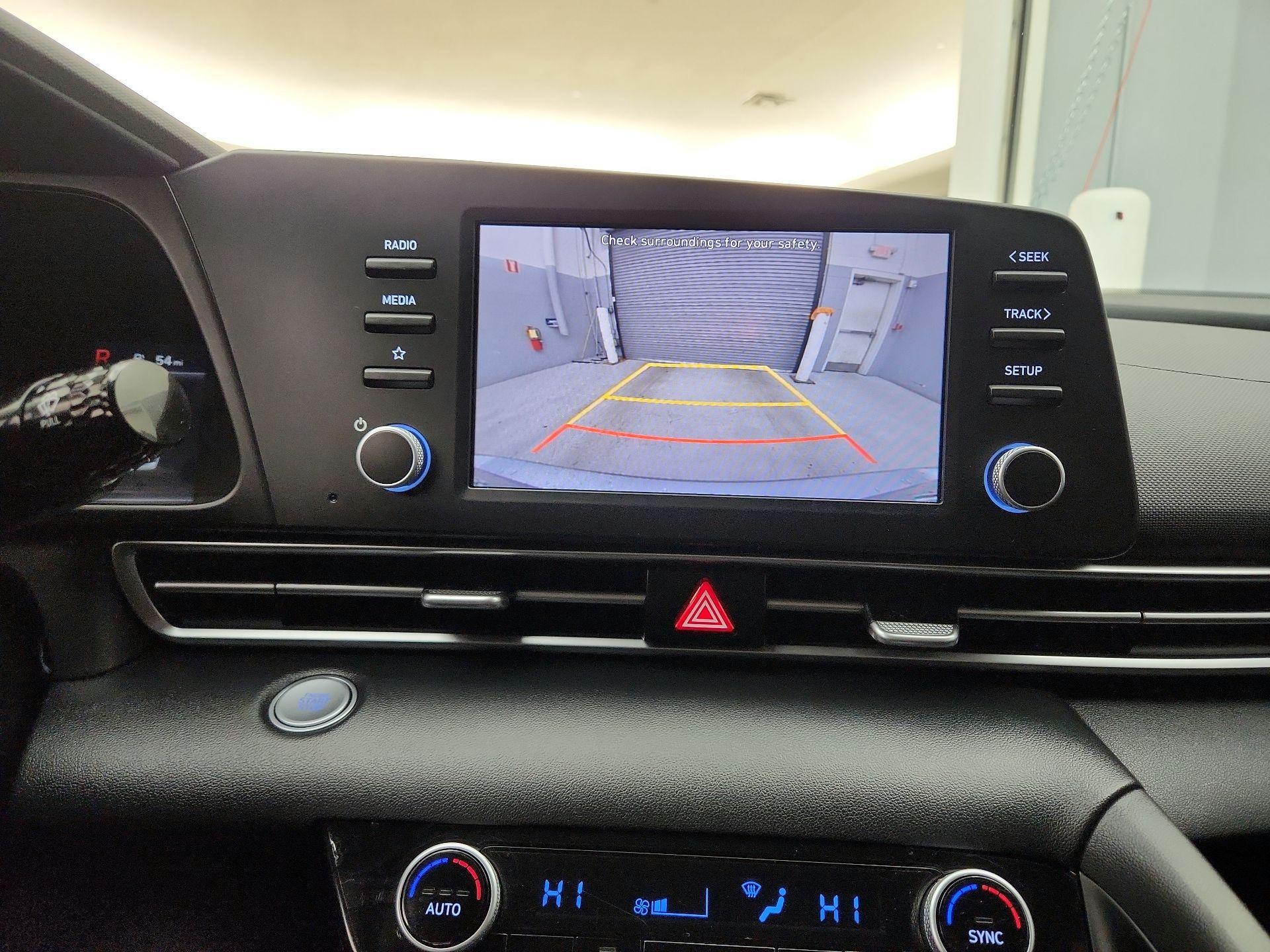 Thumbnail: 2023 Hyundai Elantra - 14