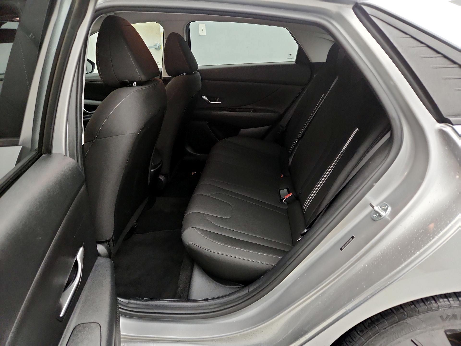 Thumbnail: 2023 Hyundai Elantra - 19