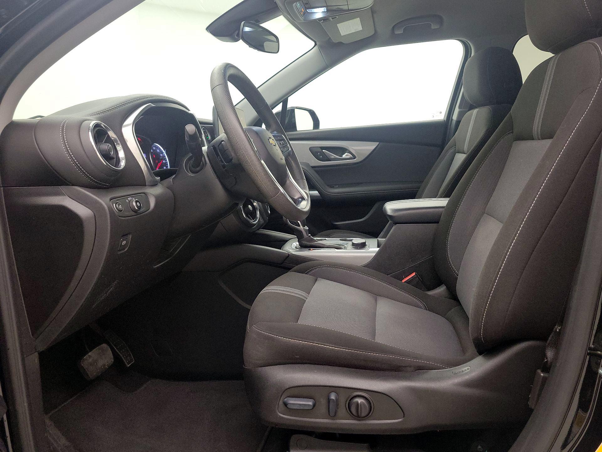 Thumbnail: 2023 Chevrolet Blazer - 11