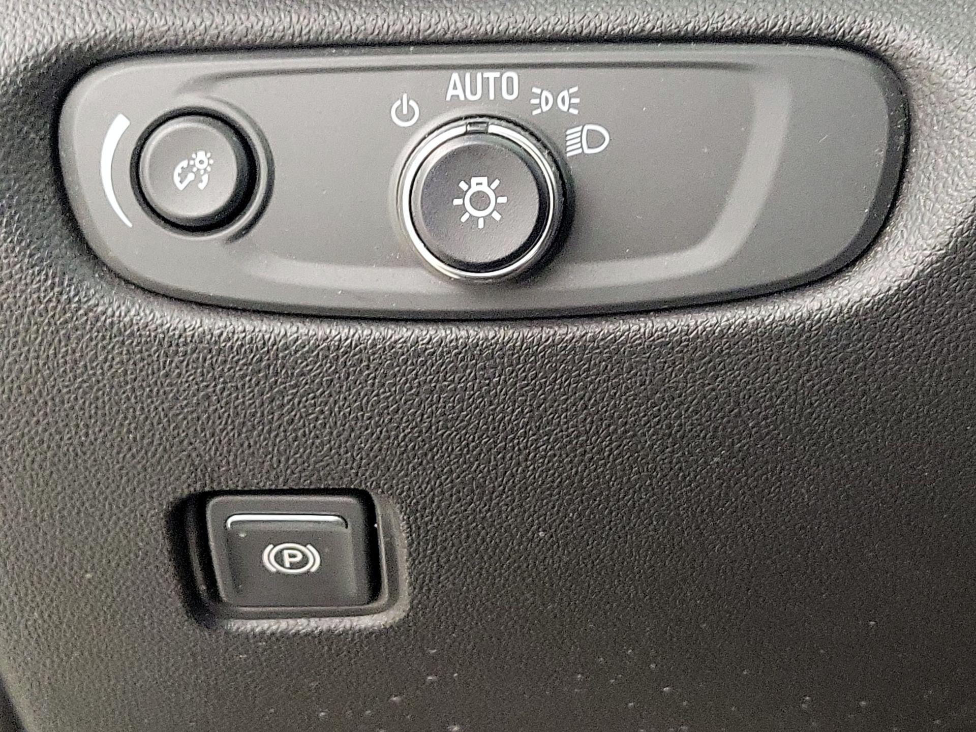 Thumbnail: 2023 Chevrolet Blazer - 13