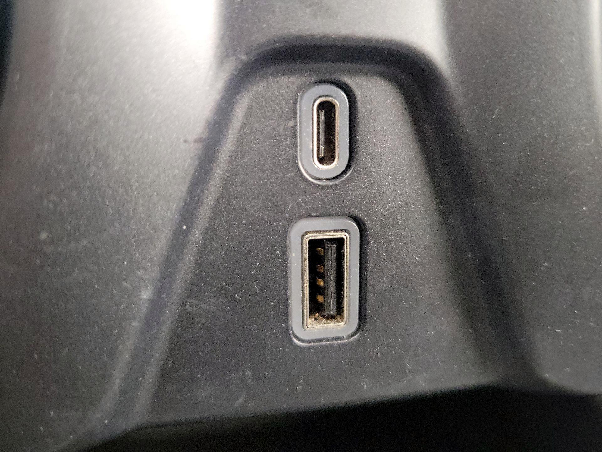 Thumbnail: 2023 Chevrolet Blazer - 18