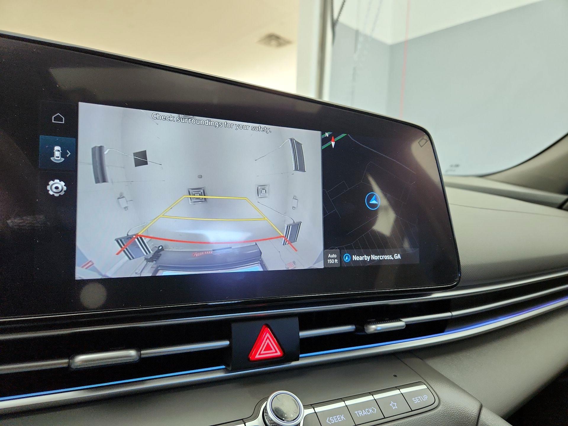 Thumbnail: 2024 Hyundai Elantra - 15