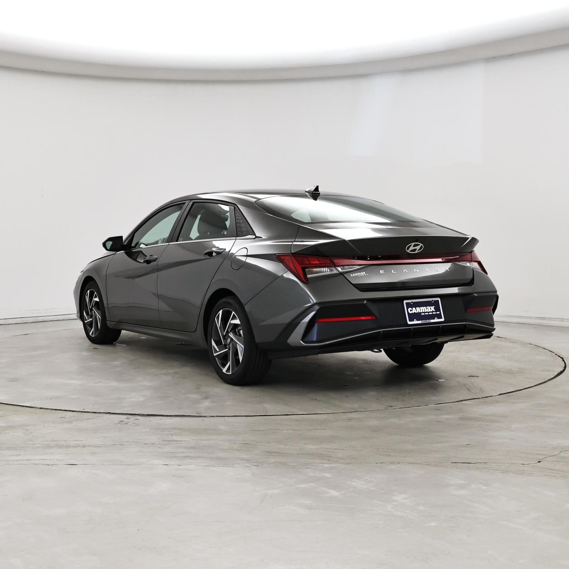 Thumbnail: 2024 Hyundai Elantra - 2