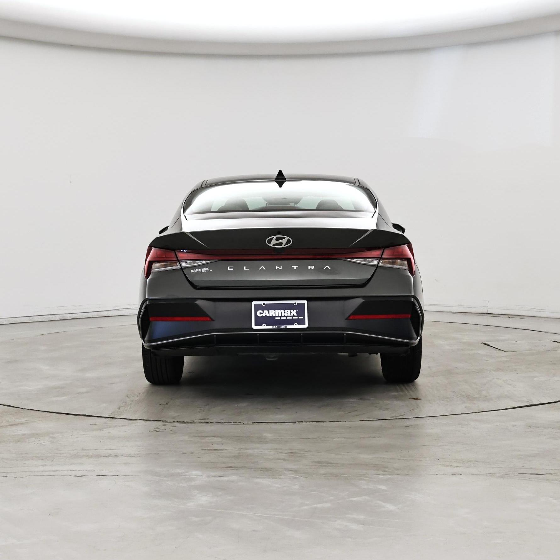 Thumbnail: 2024 Hyundai Elantra - 6