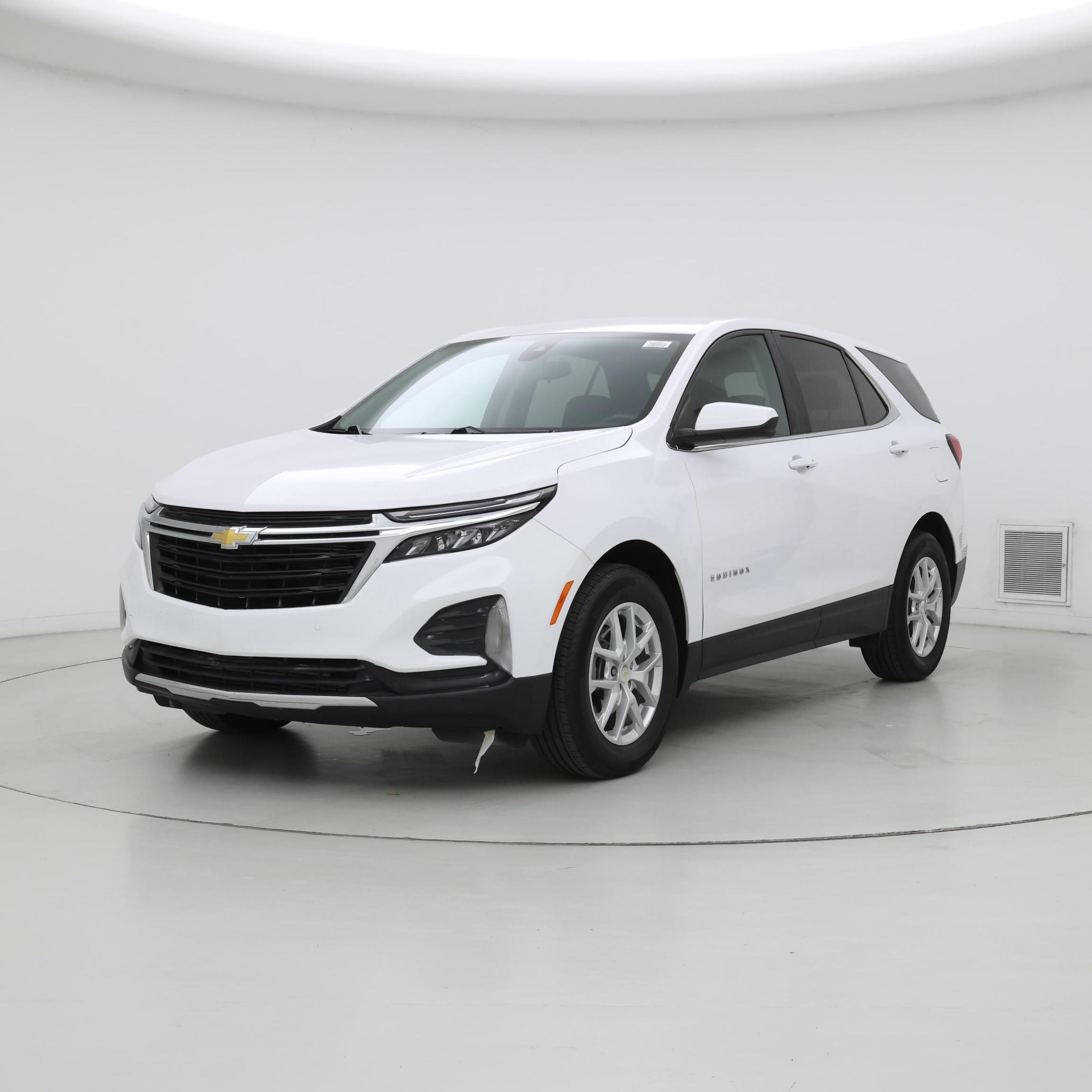 Thumbnail: 2022 Chevrolet Equinox - 4