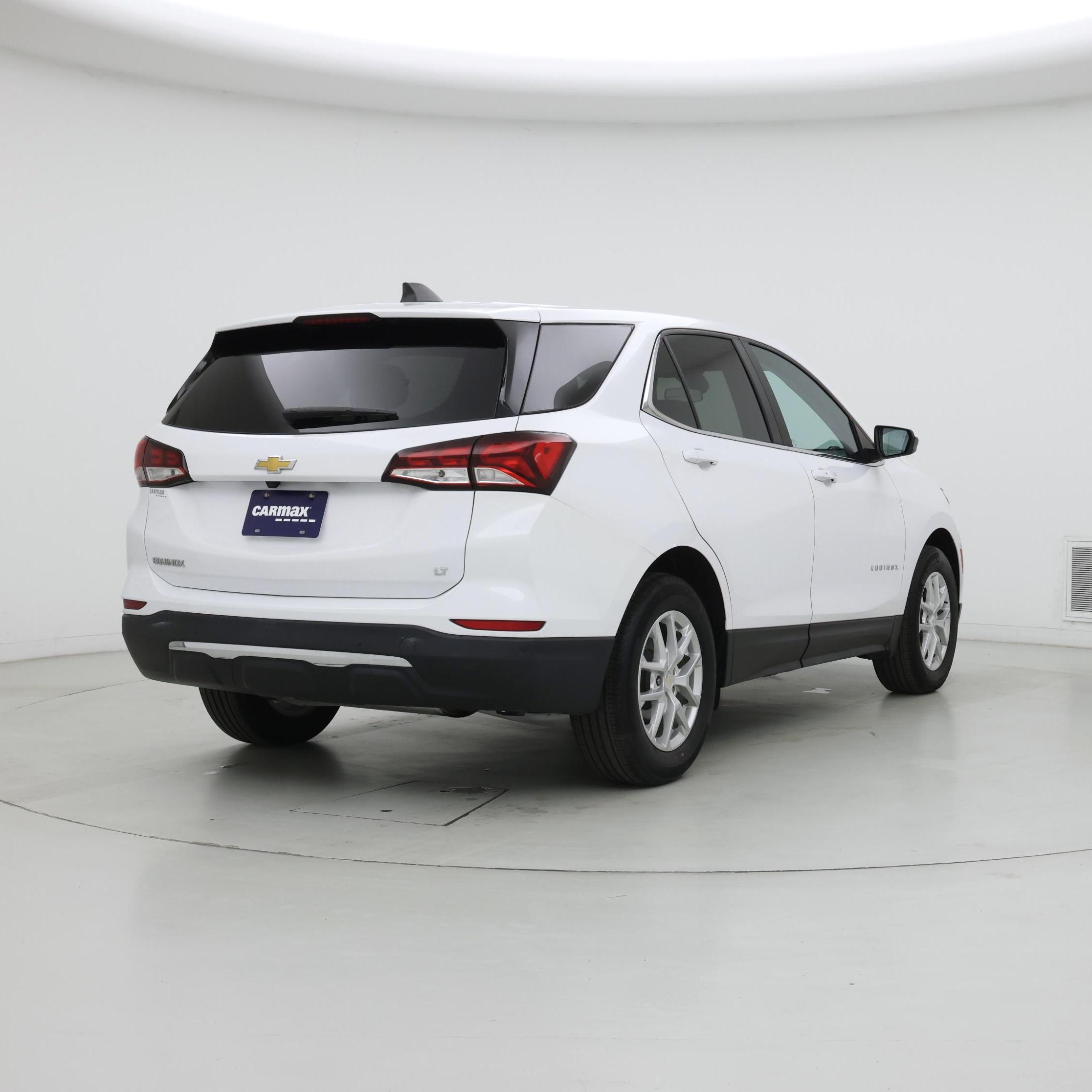 Thumbnail: 2022 Chevrolet Equinox - 8