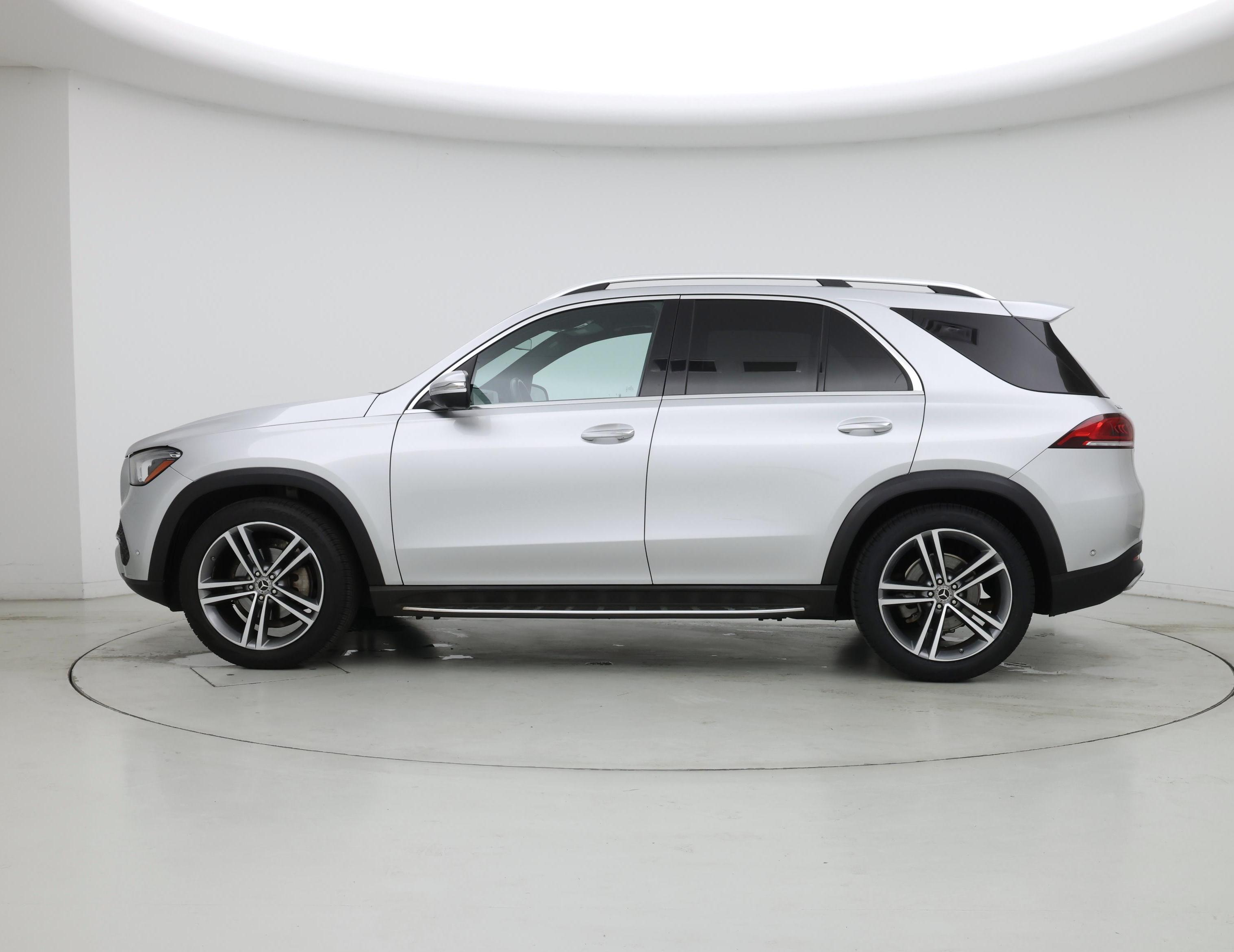 Thumbnail: 2020 Mercedes-Benz GLE - 3