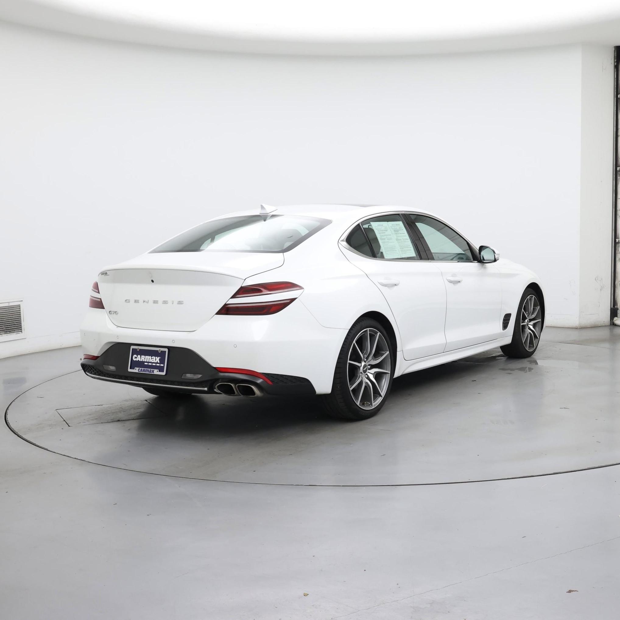 Thumbnail: 2022 Genesis G70 - 8