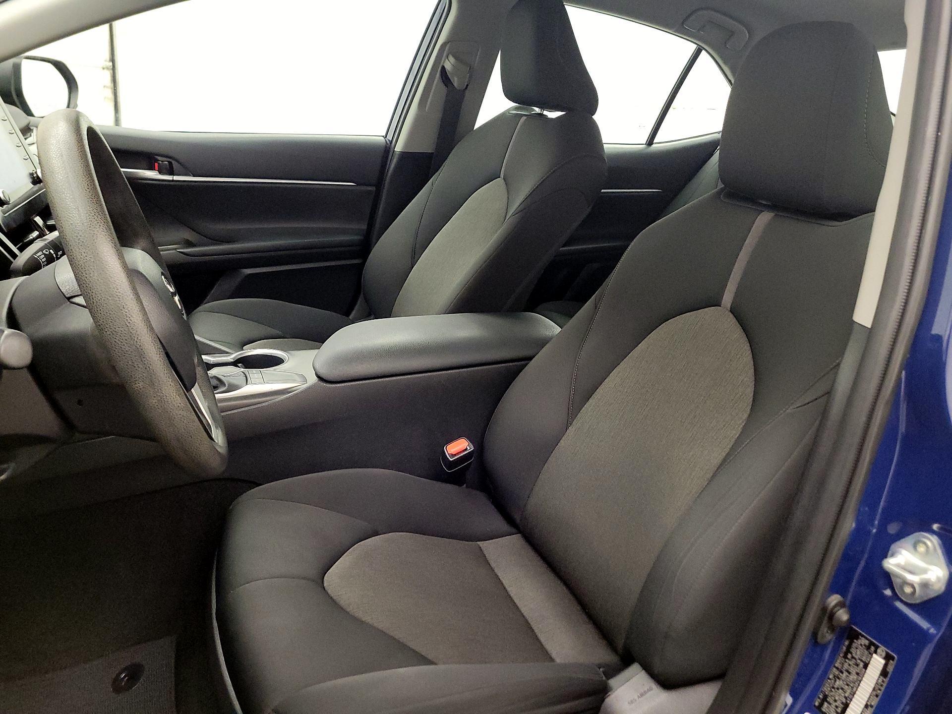 Thumbnail: 2023 Toyota Camry - 11