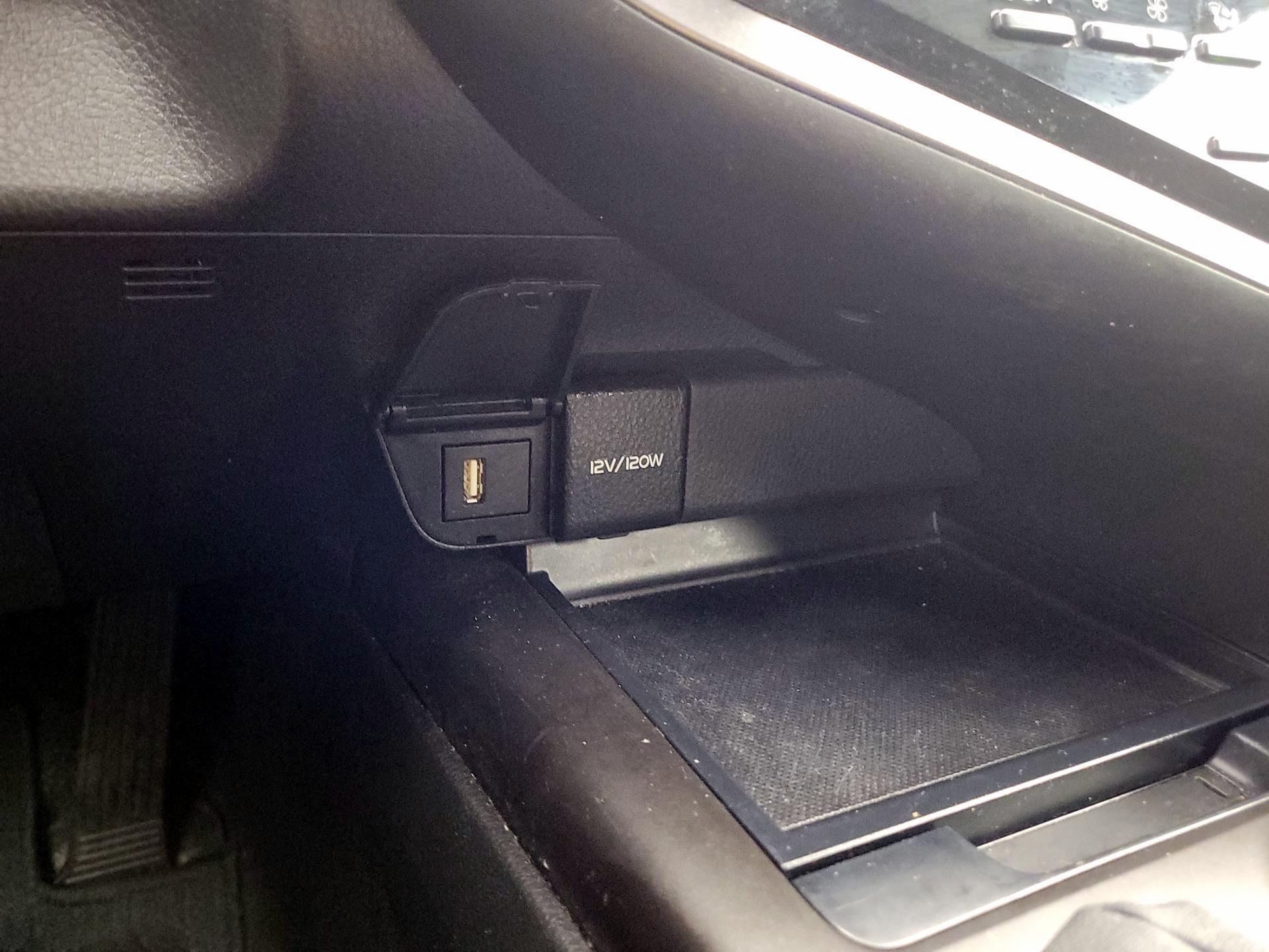 Thumbnail: 2023 Toyota Camry - 18