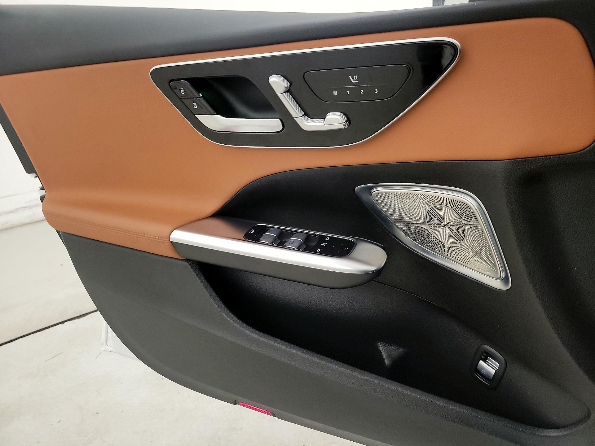 Thumbnail: 2024 Mercedes-Benz C-Class - 12